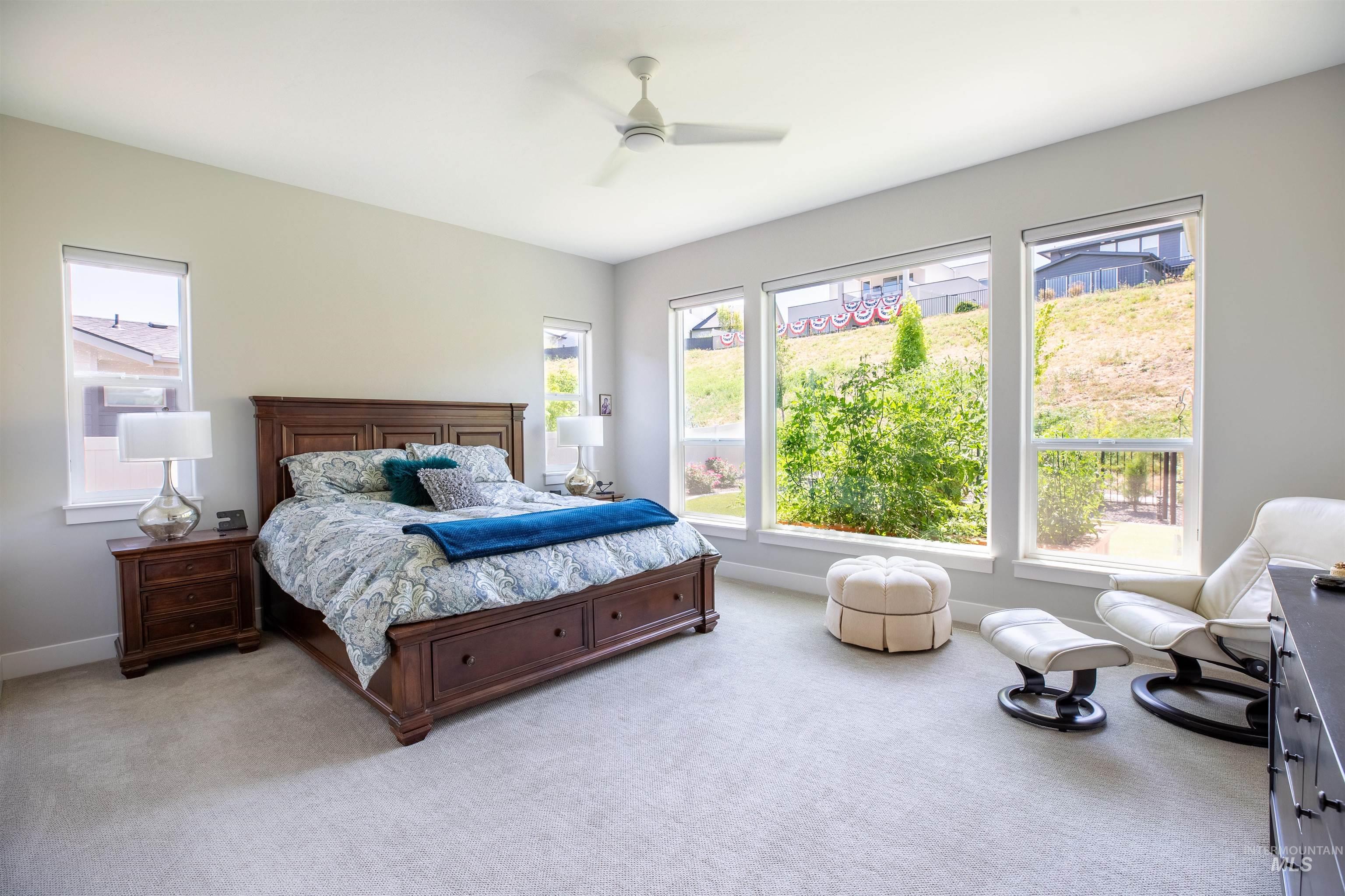 6121 S Cubola Way, Meridian, Idaho 83642, 4 Bedrooms, 2.5 Bathrooms, Residential For Sale, Price $889,000,MLS 98972335