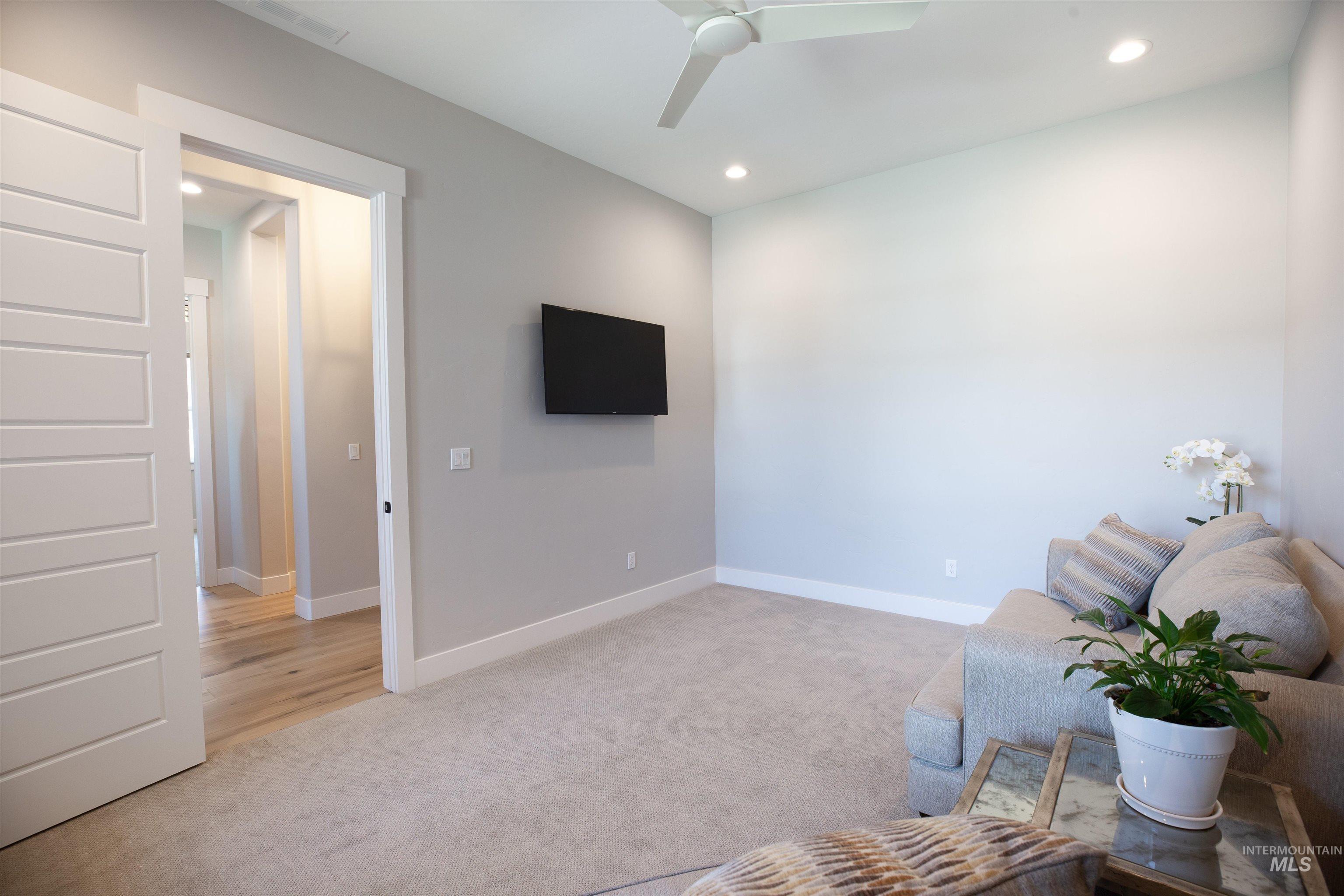 6121 S Cubola Way, Meridian, Idaho 83642, 4 Bedrooms, 2.5 Bathrooms, Residential For Sale, Price $889,000,MLS 98972335