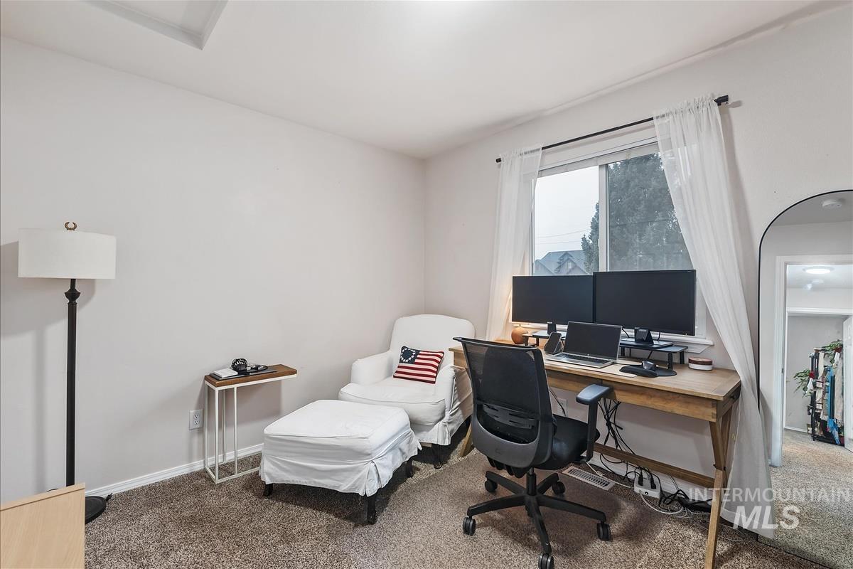 9596 W Donnabell Street, Boise, Idaho 83714, 3 Bedrooms, 2 Bathrooms, Residential For Sale, Price $464,000, 98972344