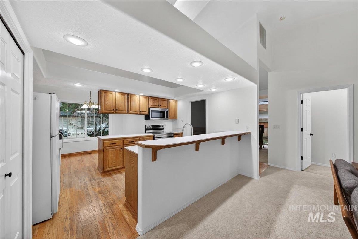 5141 N Samson Ave, Boise, Idaho 83704-1996, 4 Bedrooms, 2 Bathrooms, Residential For Sale, Price $535,900,MLS 98972345