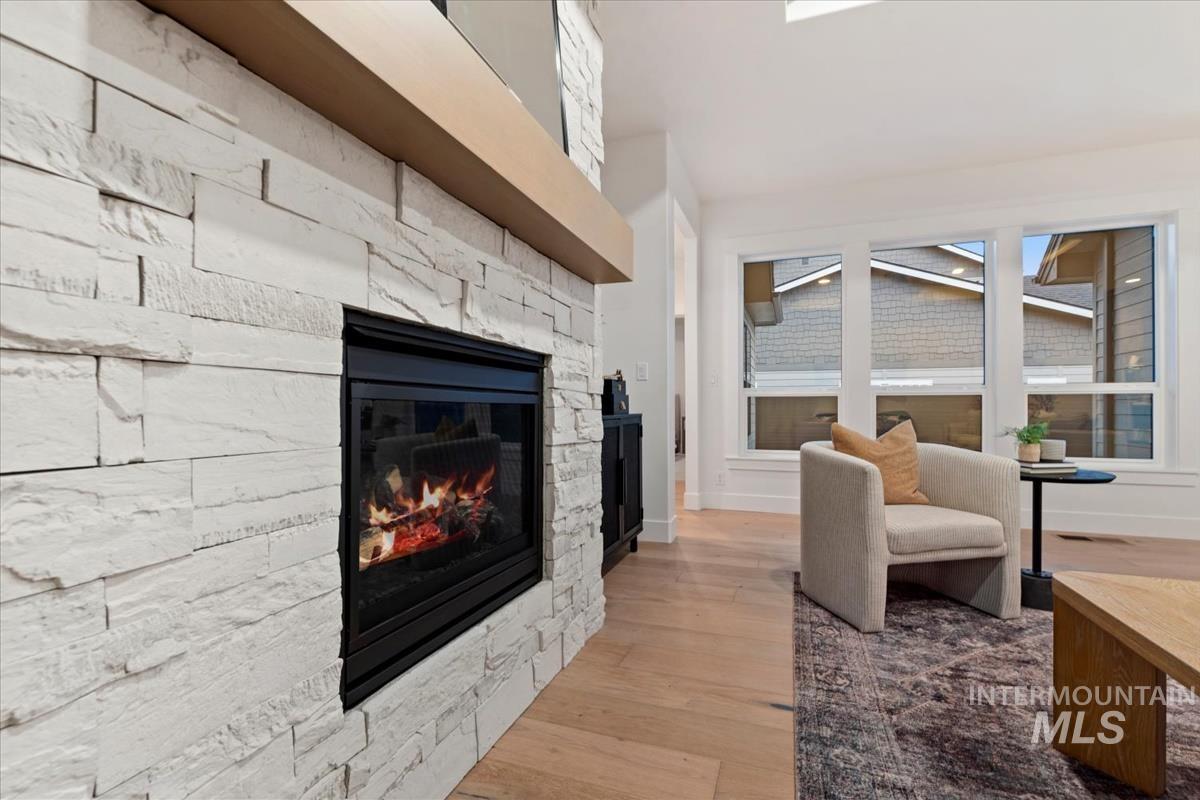 5905 W Domford Ln, Eagle, Idaho 83616, 4 Bedrooms, 3 Bathrooms, Residential For Sale, Price $659,880,MLS 98972346