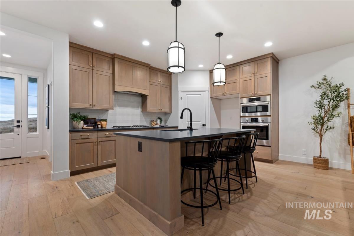 5905 W Domford Ln, Eagle, Idaho 83616, 4 Bedrooms, 3 Bathrooms, Residential For Sale, Price $659,880,MLS 98972346