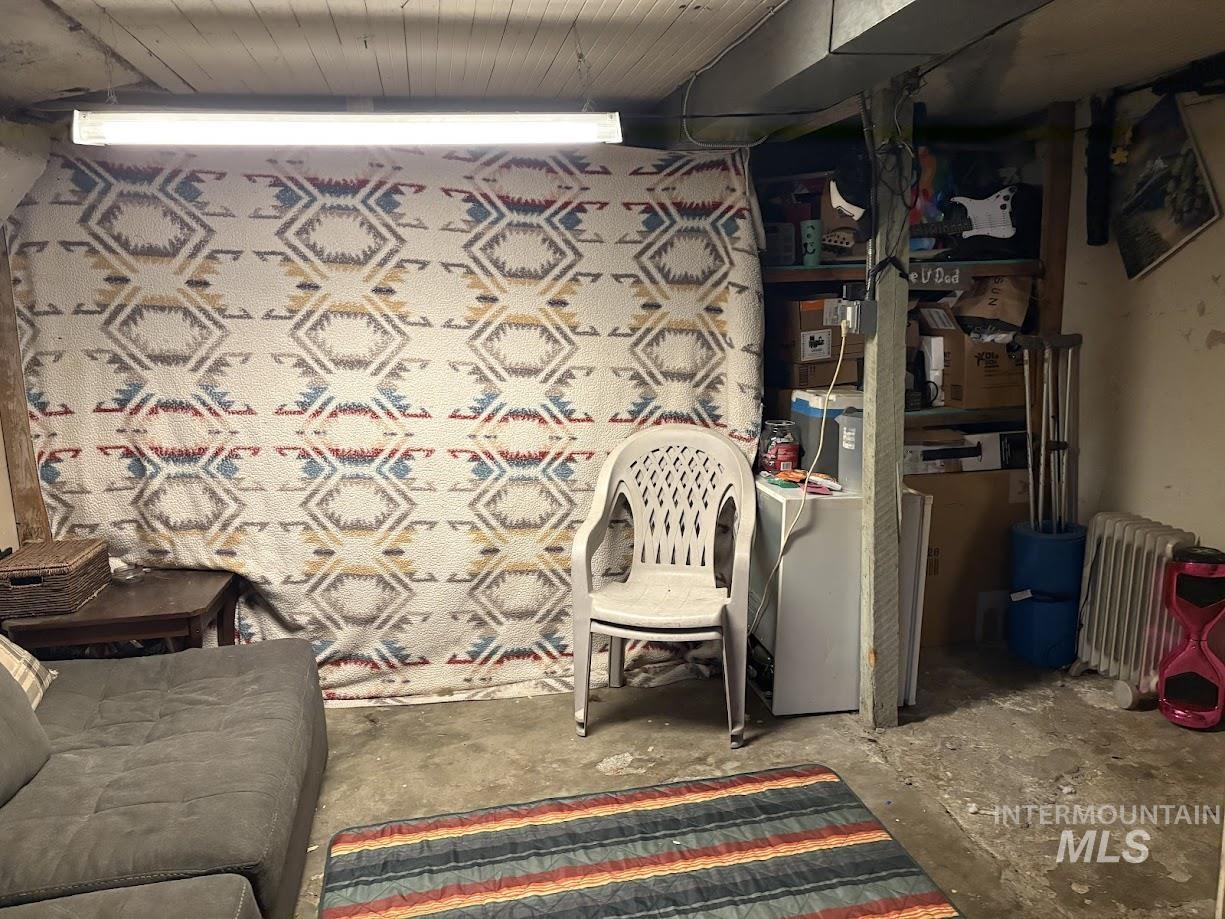 318 6th Ave, Lewiston, Idaho 83501, 4 Bedrooms, 1 Bathroom, Residential For Sale, Price $275,000,MLS 98972347