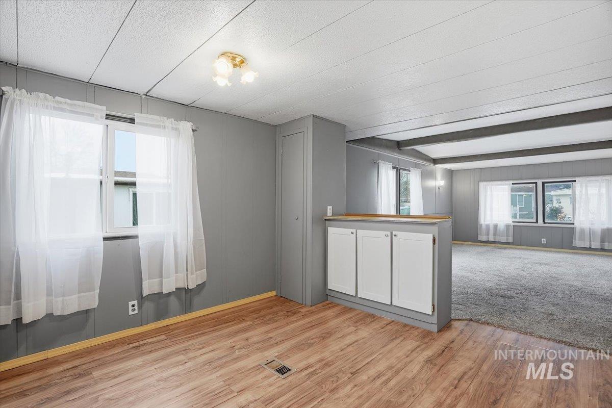 8429 W Irving Ln, Boise, Idaho 83704, 2 Bedrooms, 1 Bathroom, Residential For Sale, Price $75,000,MLS 98972348