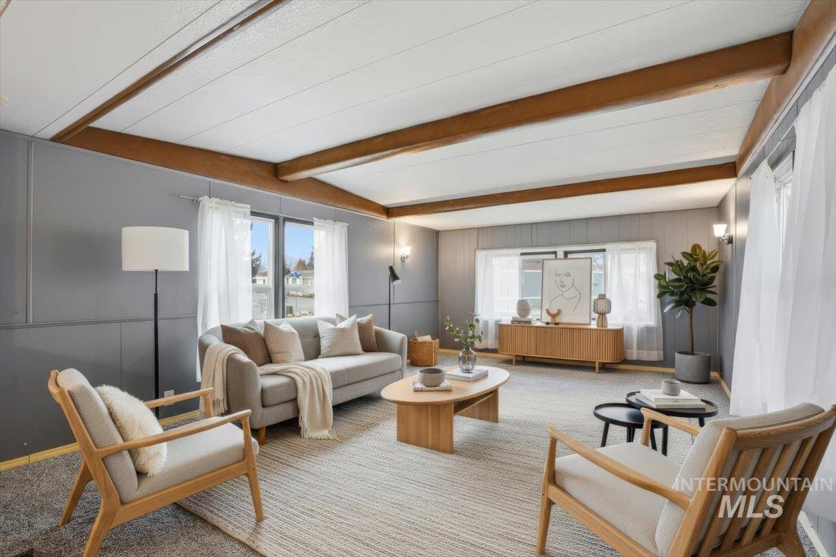 8429 W Irving Ln, Boise, Idaho 83704, 2 Bedrooms, 1 Bathroom, Residential For Sale, Price $75,000,MLS 98972348