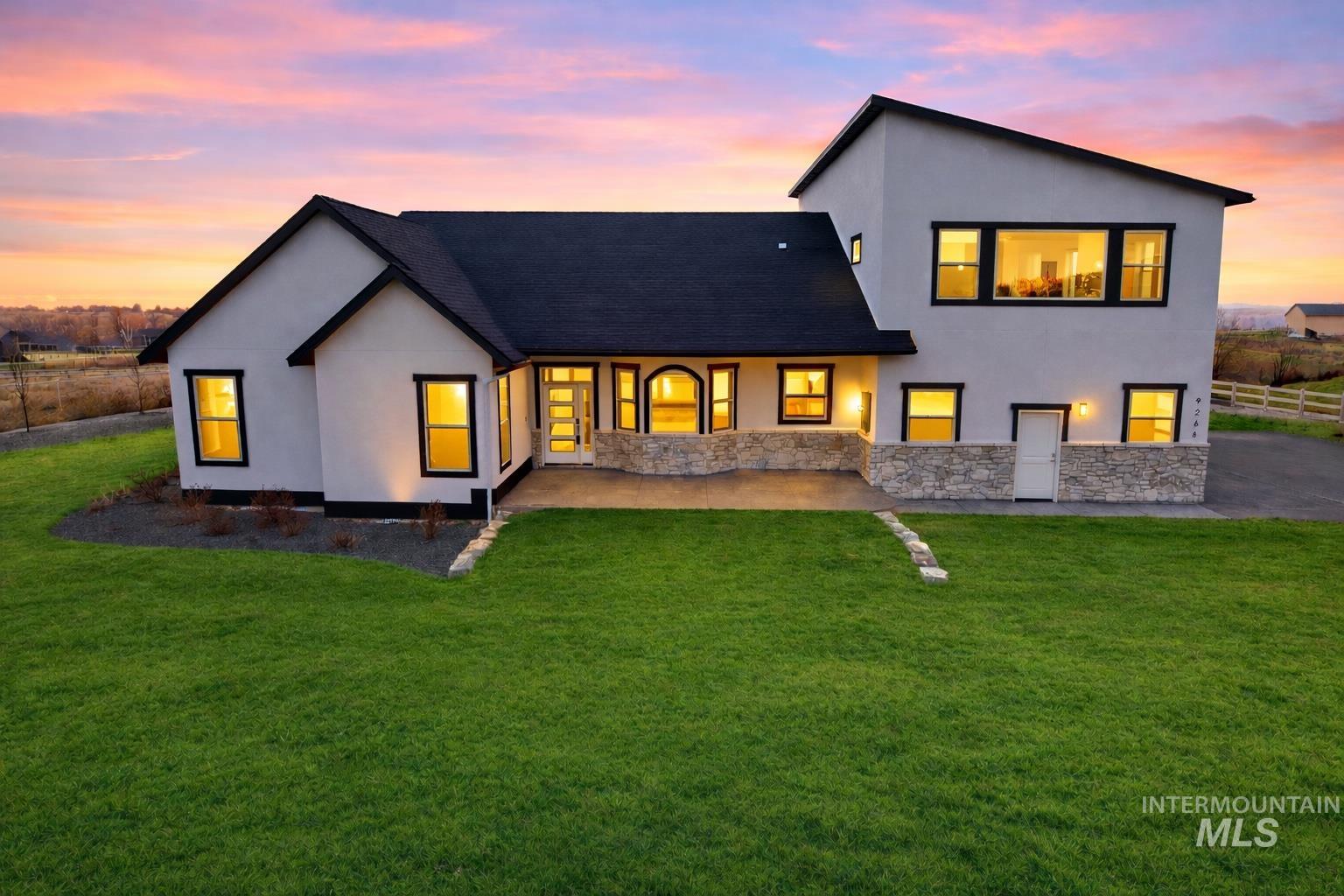 9264 Basin Kid Ct, Middleton, Idaho 83644, 4 Bedrooms, 3.5 Bathrooms, Residential For Sale, Price $1,199,995,MLS 98972349