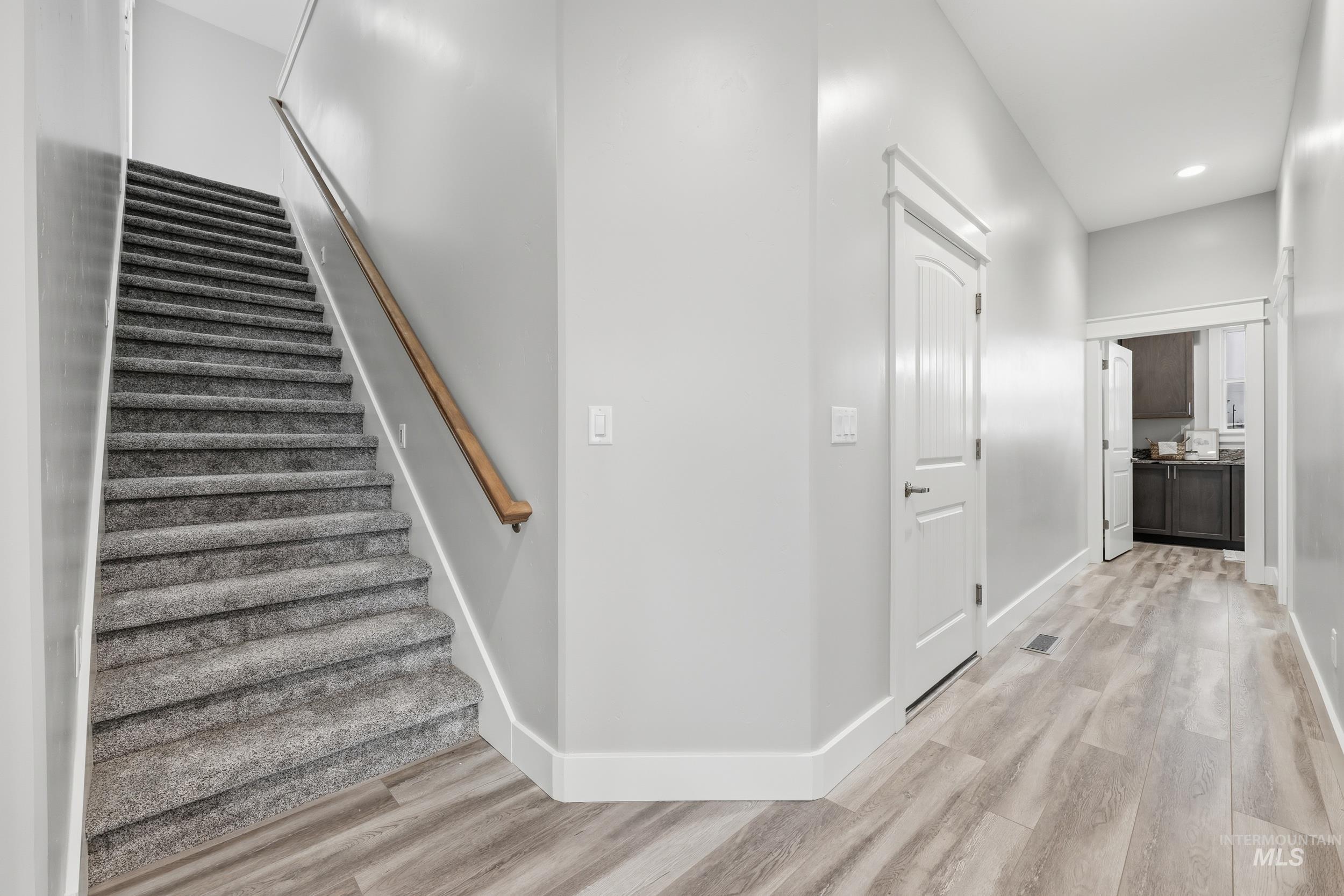 9264 Basin Kid Ct, Middleton, Idaho 83644, 4 Bedrooms, 3.5 Bathrooms, Residential For Sale, Price $1,199,995,MLS 98972349