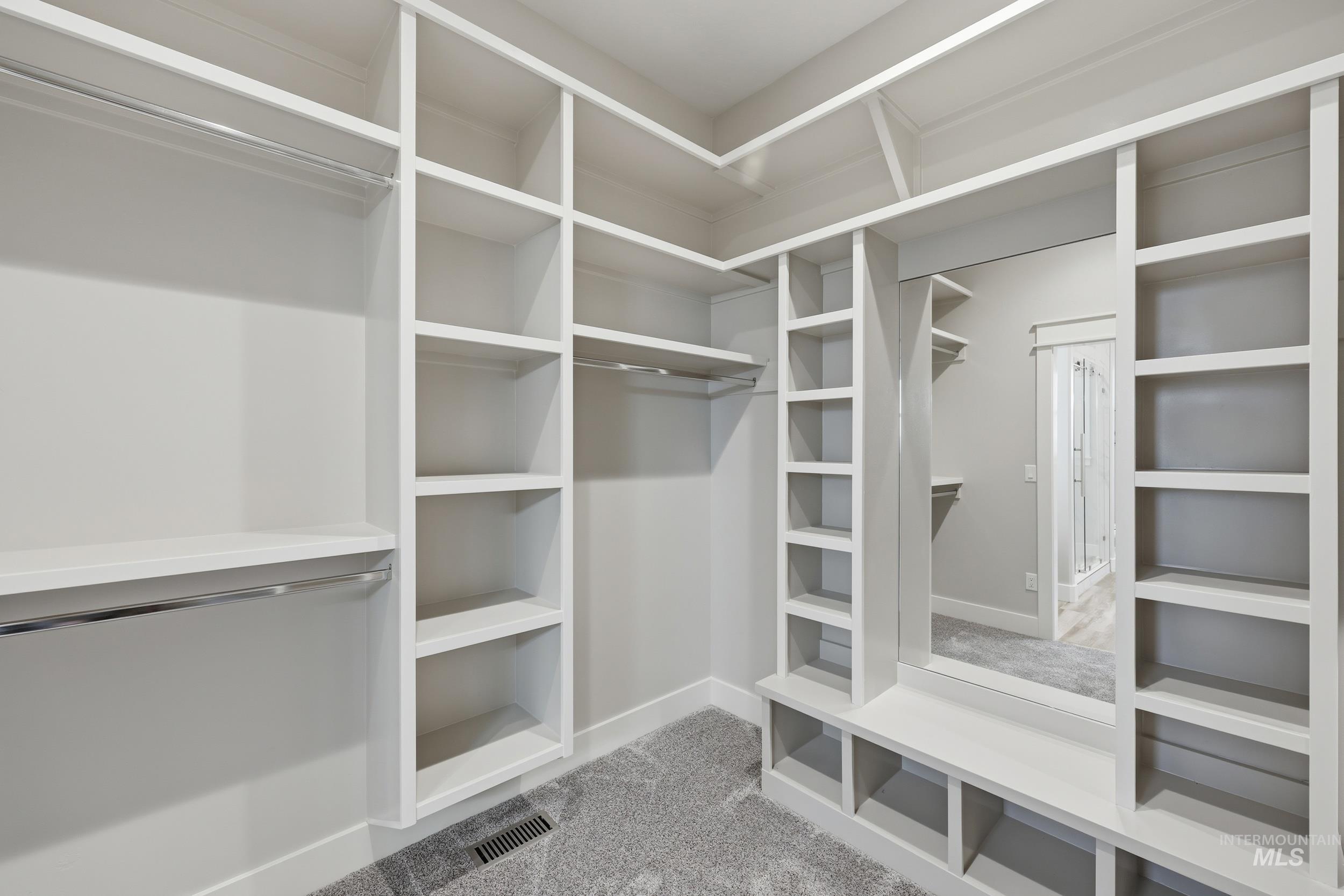 9264 Basin Kid Ct, Middleton, Idaho 83644, 4 Bedrooms, 3.5 Bathrooms, Residential For Sale, Price $1,199,995,MLS 98972349