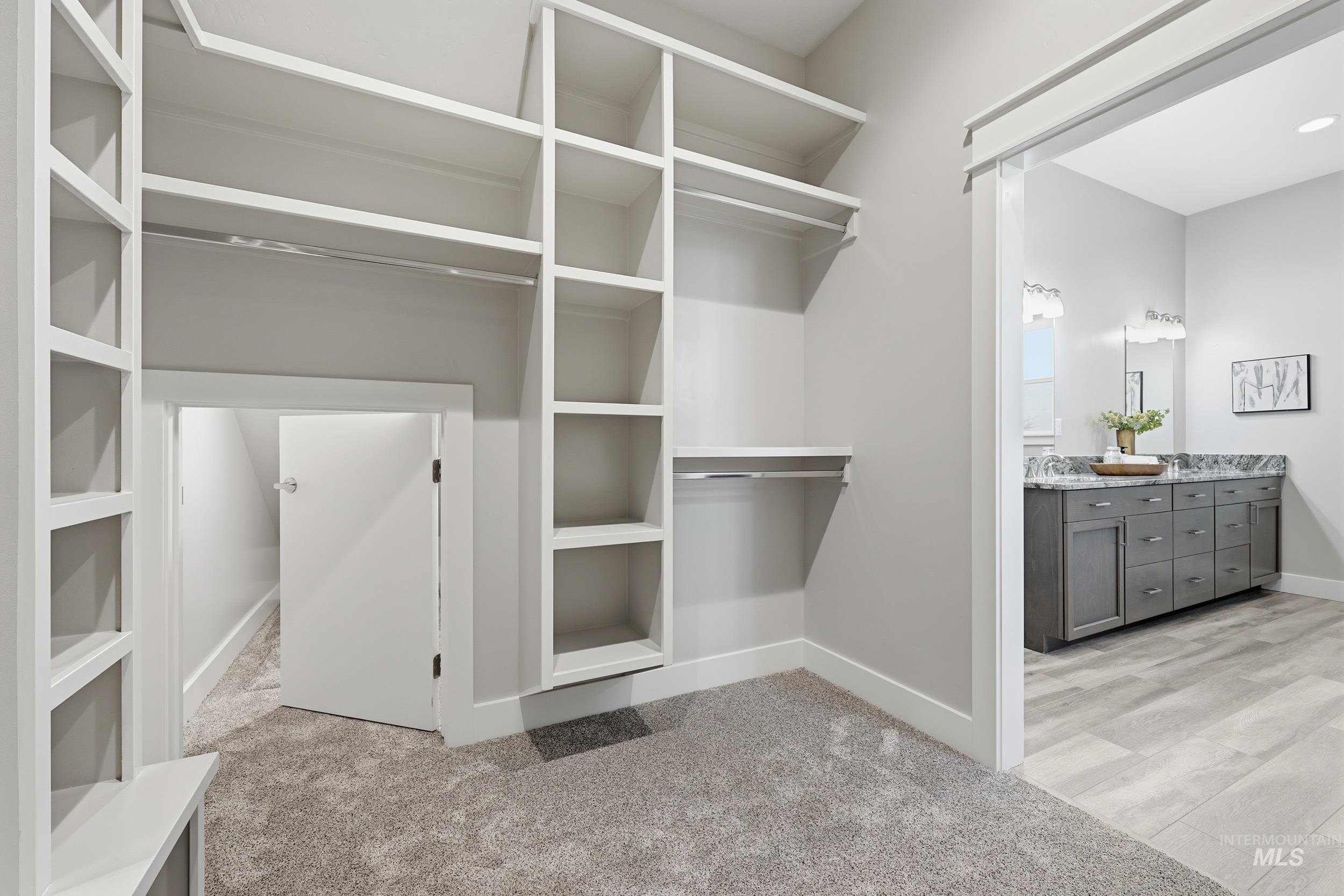 9264 Basin Kid Ct, Middleton, Idaho 83644, 4 Bedrooms, 3.5 Bathrooms, Residential For Sale, Price $1,199,995,MLS 98972349