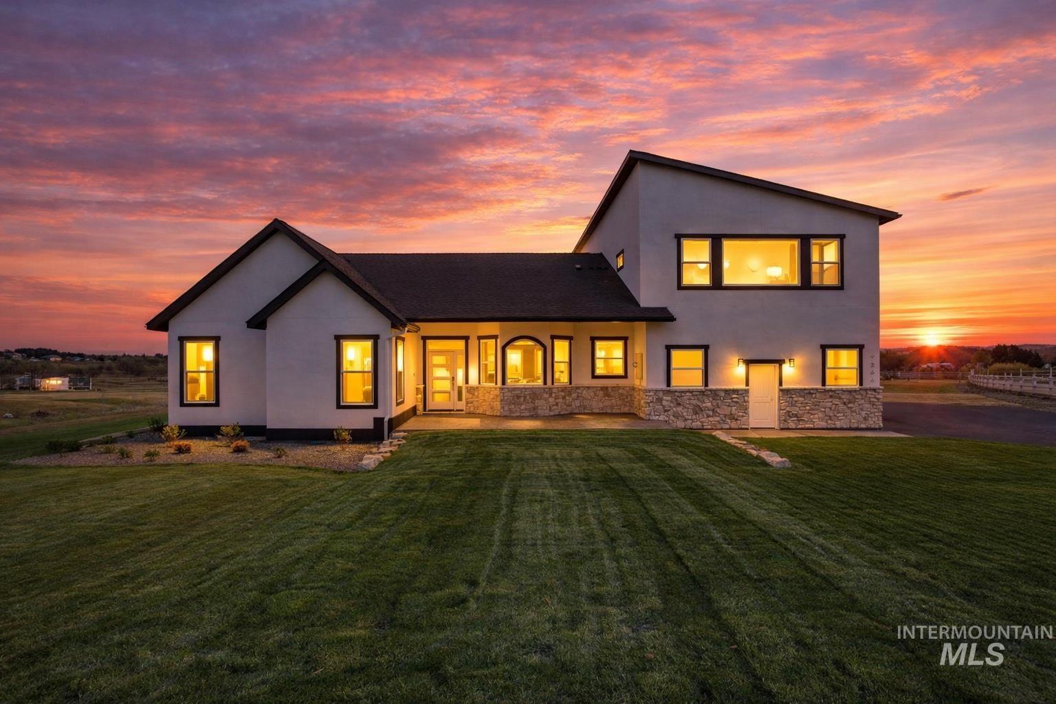 9264 Basin Kid Ct, Middleton, Idaho 83644, 4 Bedrooms, 3.5 Bathrooms, Residential For Sale, Price $1,149,995, 98972349