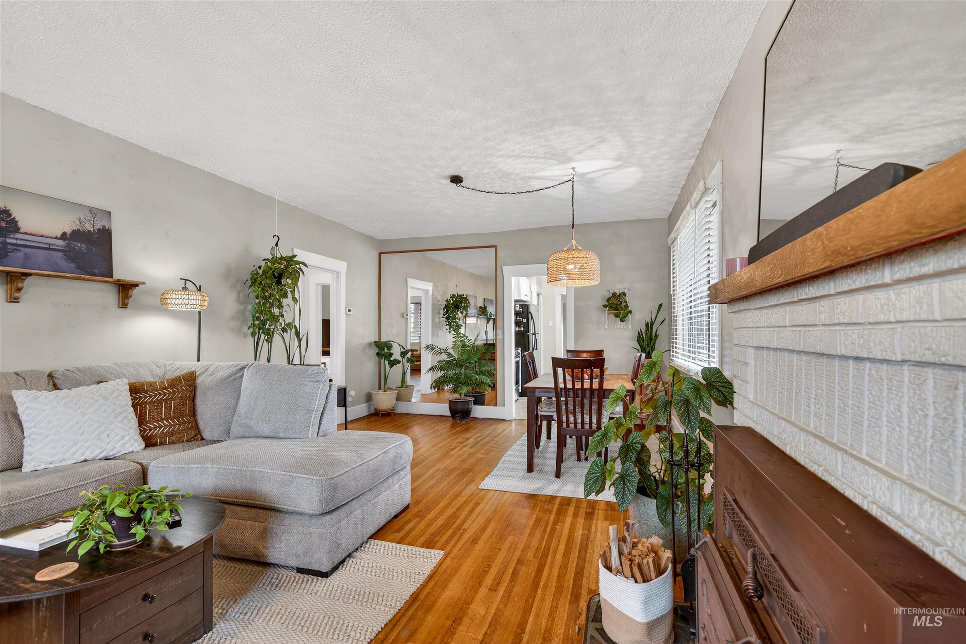 1021 11th Ave, Lewiston, Idaho 83501, 3 Bedrooms, 2 Bathrooms, Residential For Sale, Price $369,900,MLS 98972350