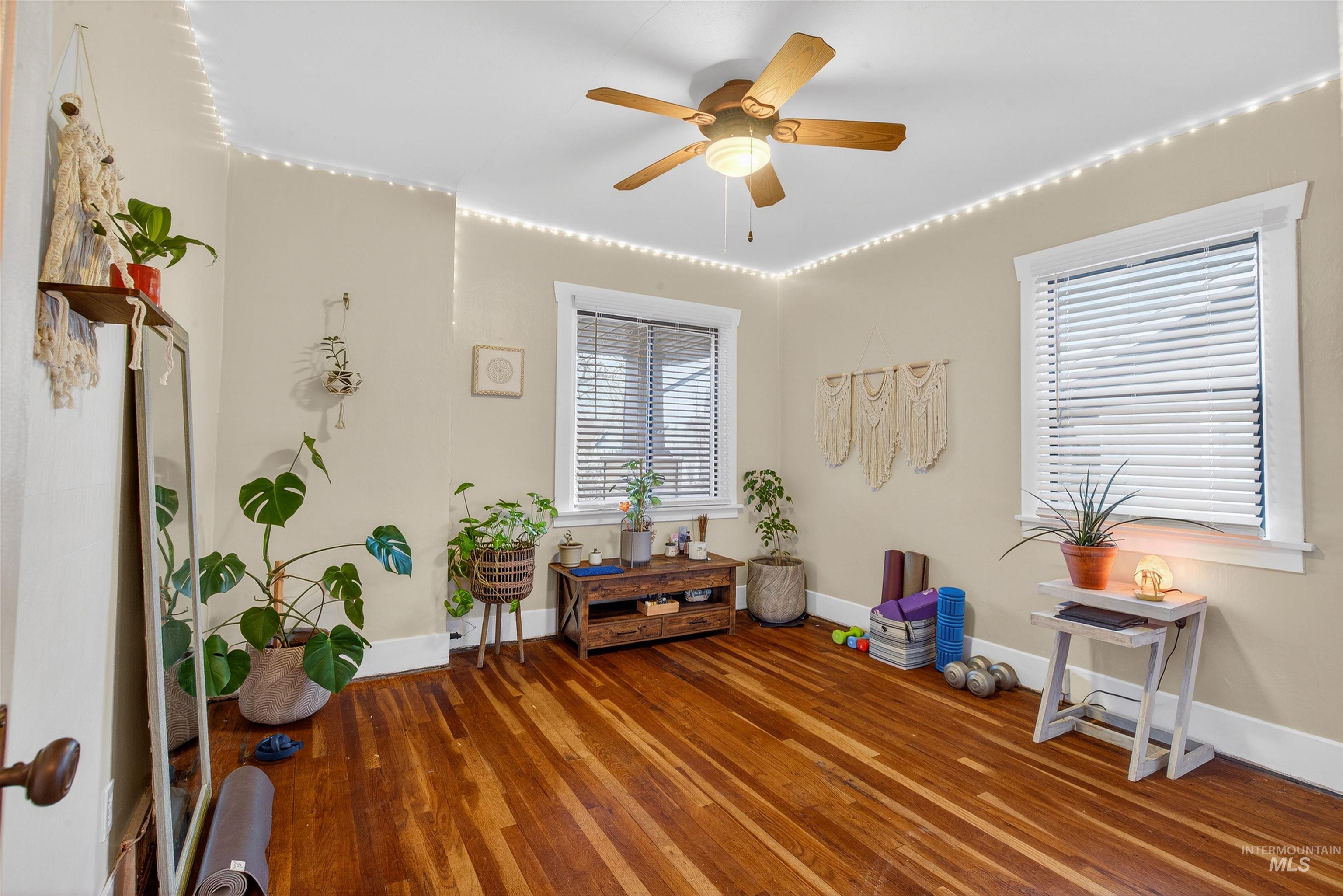 1021 11th Ave, Lewiston, Idaho 83501, 3 Bedrooms, 2 Bathrooms, Residential For Sale, Price $369,900,MLS 98972350