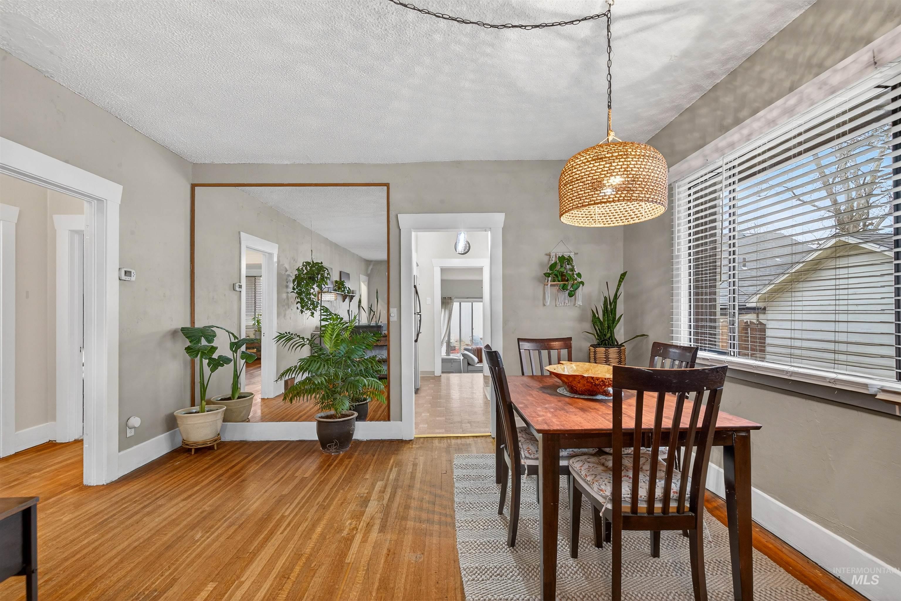 1021 11th Ave, Lewiston, Idaho 83501, 3 Bedrooms, 2 Bathrooms, Residential For Sale, Price $369,900,MLS 98972350