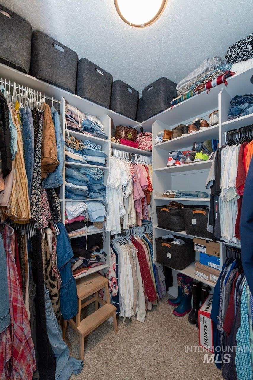 11078 White River Street, Caldwell, Idaho 83605, 3 Bedrooms, 2 Bathrooms, Residential For Sale, Price $519,900,MLS 98972354