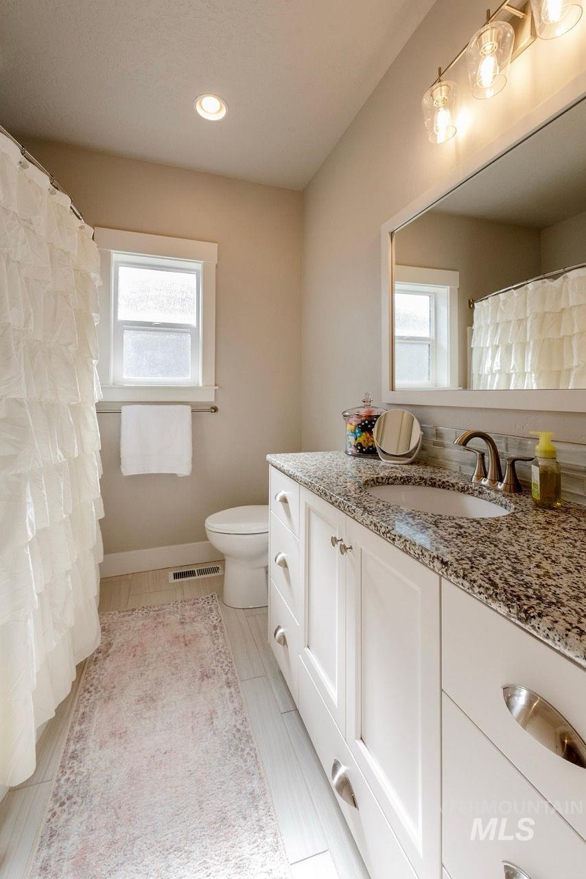 11078 White River Street, Caldwell, Idaho 83605, 3 Bedrooms, 2 Bathrooms, Residential For Sale, Price $519,900,MLS 98972354