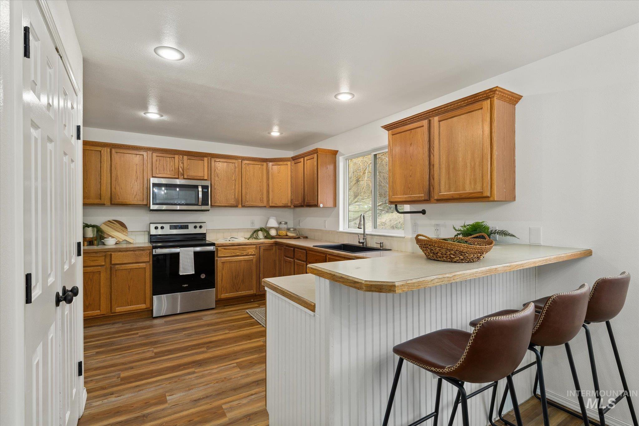 6481 S Lodgepole Pl, Boise, Idaho 83716-7117, 3 Bedrooms, 2.5 Bathrooms, Residential For Sale, Price $525,000,MLS 98972360