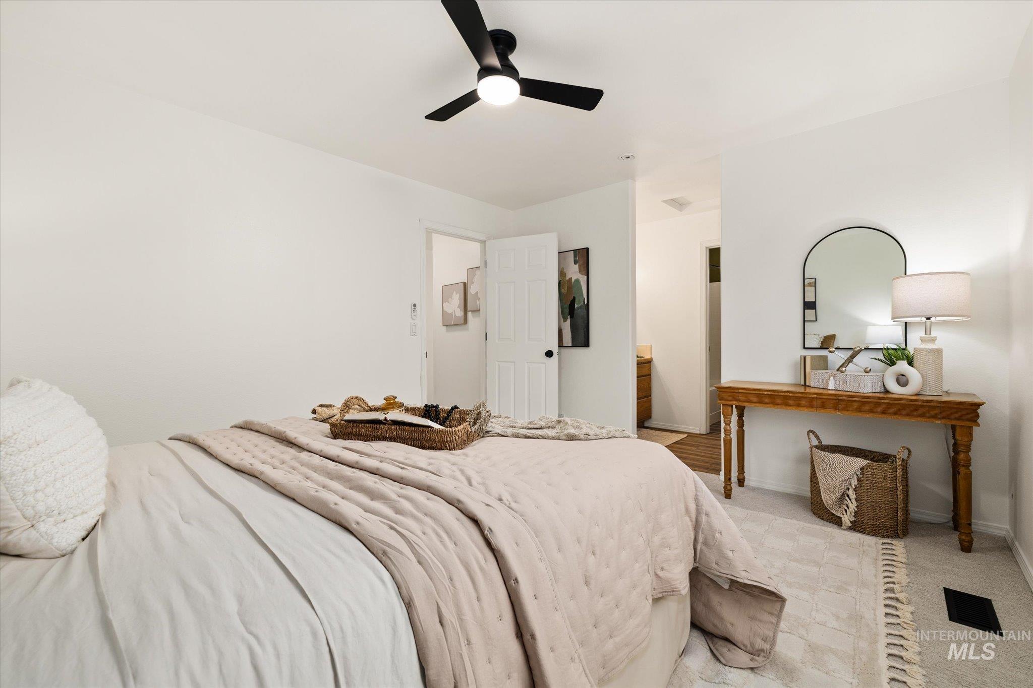 6481 S Lodgepole Pl, Boise, Idaho 83716-7117, 3 Bedrooms, 2.5 Bathrooms, Residential For Sale, Price $525,000,MLS 98972360