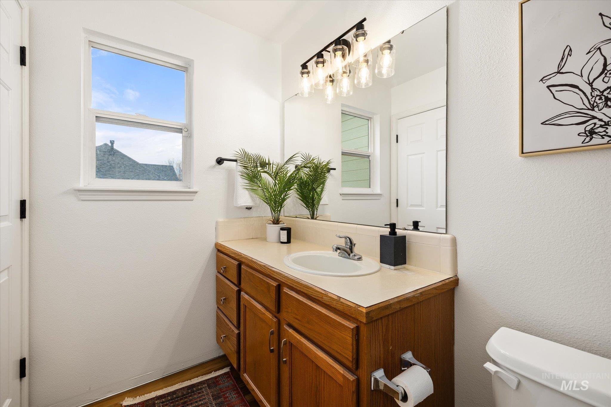 6481 S Lodgepole Pl, Boise, Idaho 83716-7117, 3 Bedrooms, 2.5 Bathrooms, Residential For Sale, Price $525,000,MLS 98972360