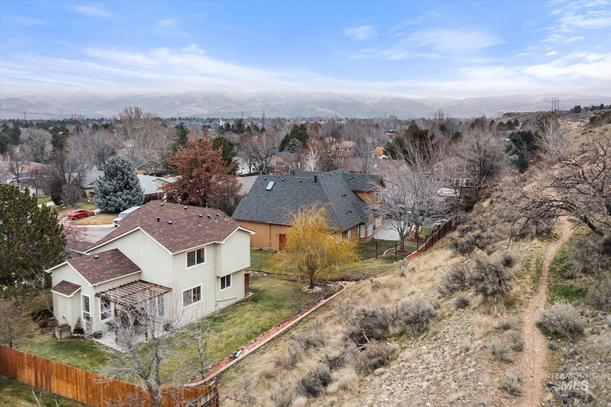 6481 S Lodgepole Pl, Boise, Idaho 83716-7117, 3 Bedrooms, 2.5 Bathrooms, Residential For Sale, Price $525,000,MLS 98972360