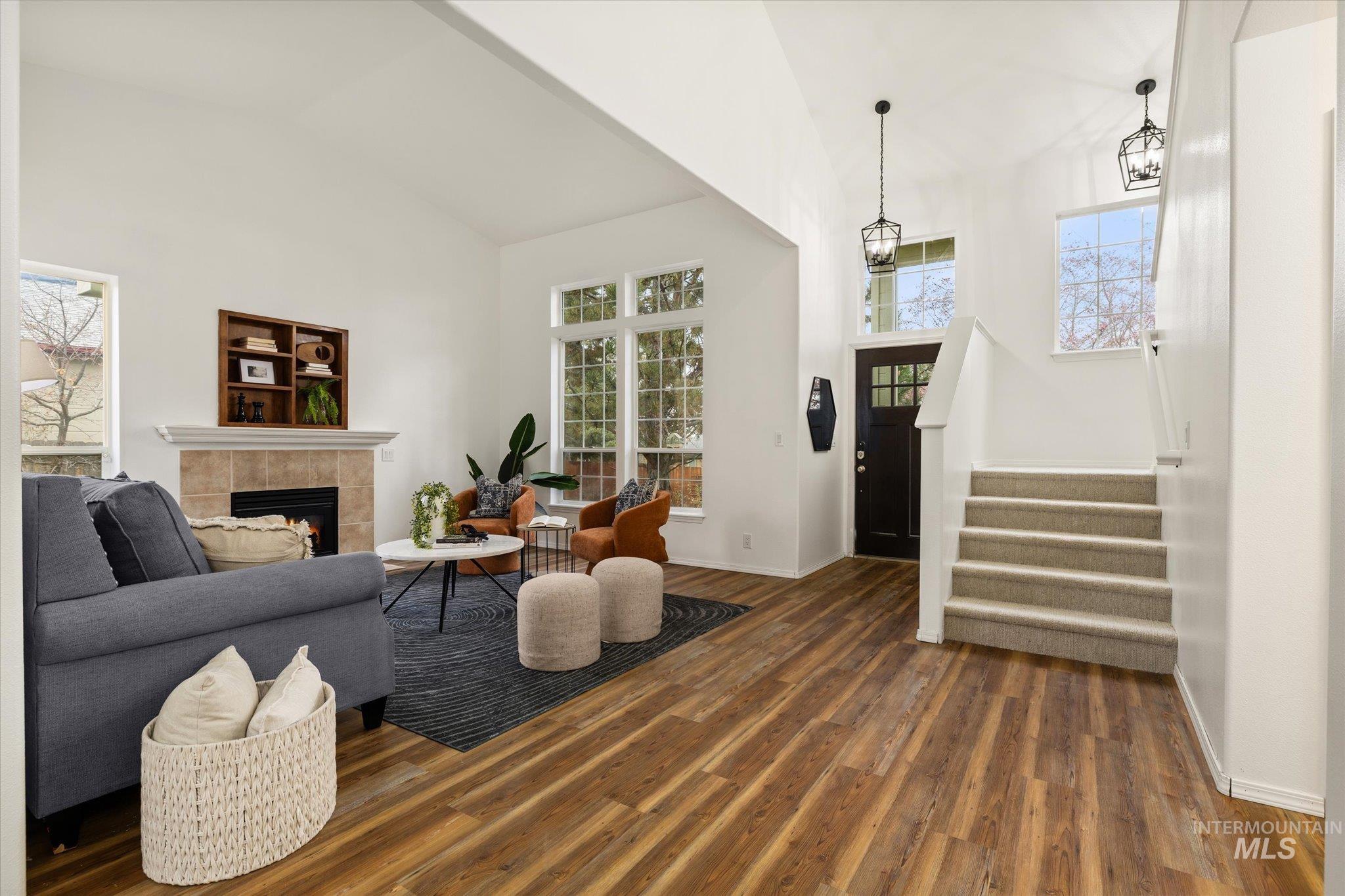 6481 S Lodgepole Pl, Boise, Idaho 83716-7117, 3 Bedrooms, 2.5 Bathrooms, Residential For Sale, Price $525,000,MLS 98972360