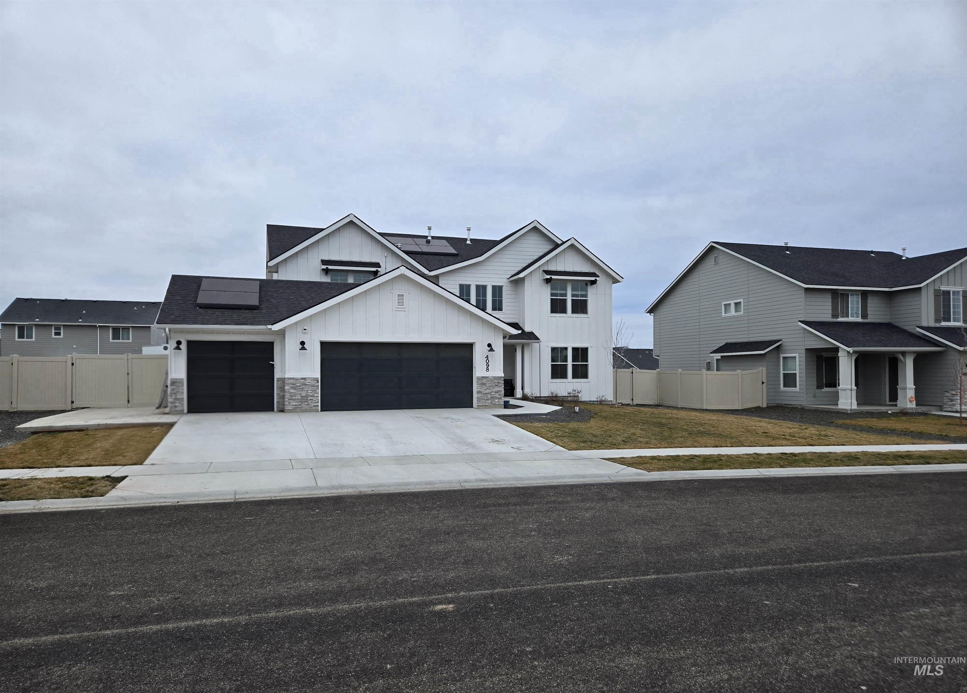 4098 E E Mets St, Nampa, Idaho 83686, 4 Bedrooms, 3 Bathrooms, Residential For Sale, Price $560,000,MLS 98972362