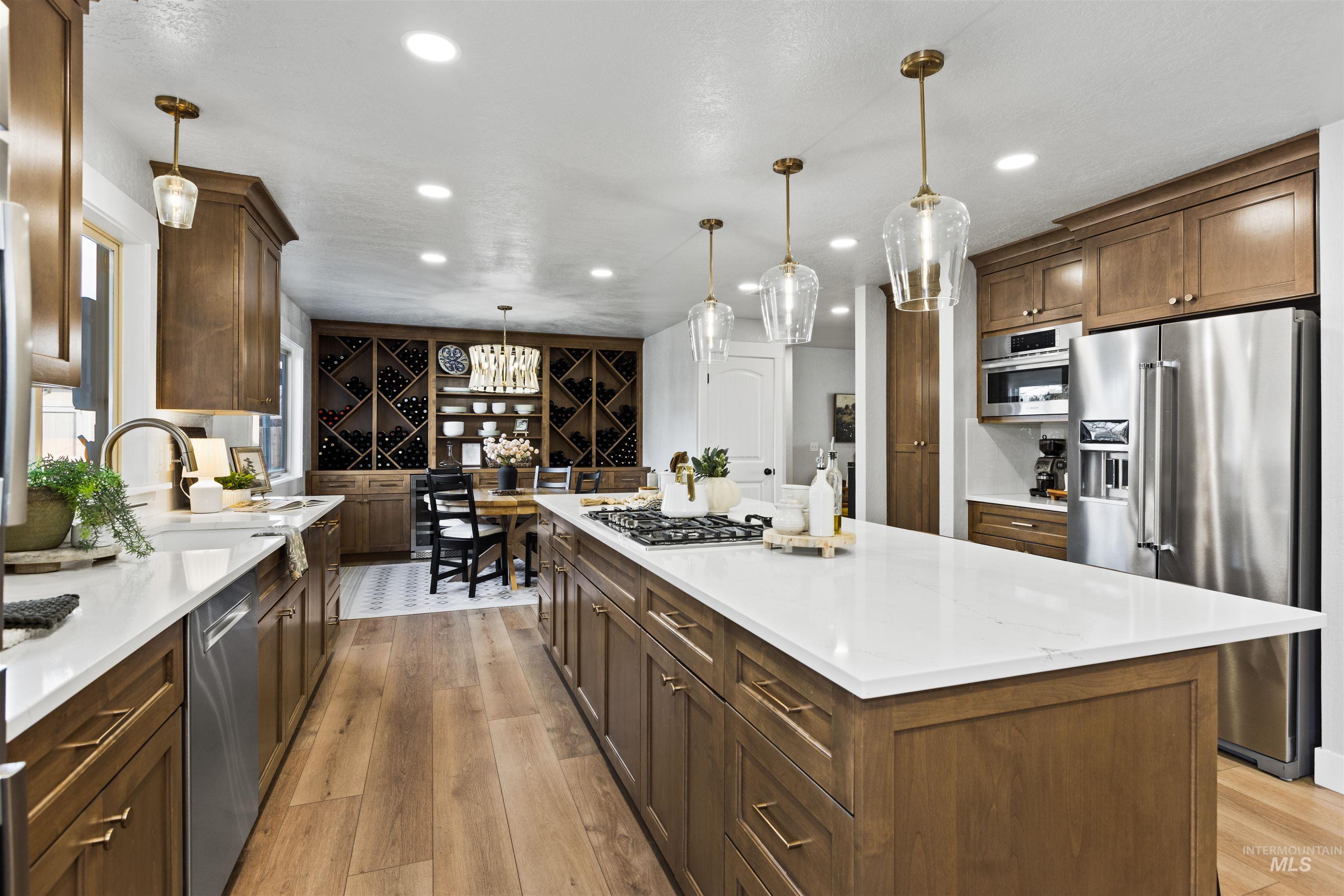 514 W Ross Ln, Caldwell, Idaho 83605, 3 Bedrooms, 2 Bathrooms, Residential For Sale, Price $569,000,MLS 98972363