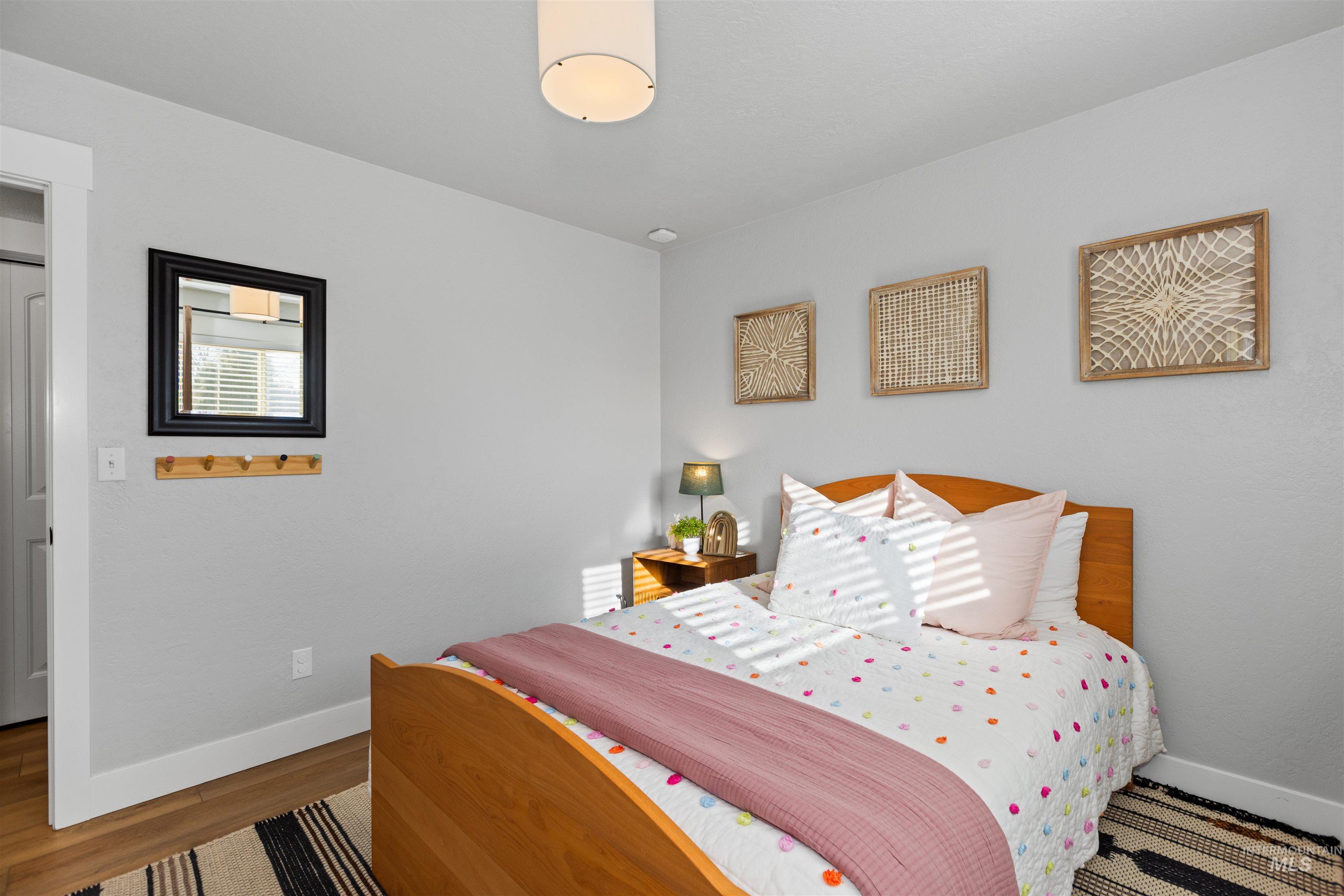 514 W Ross Ln, Caldwell, Idaho 83605, 3 Bedrooms, 2 Bathrooms, Residential For Sale, Price $569,000,MLS 98972363