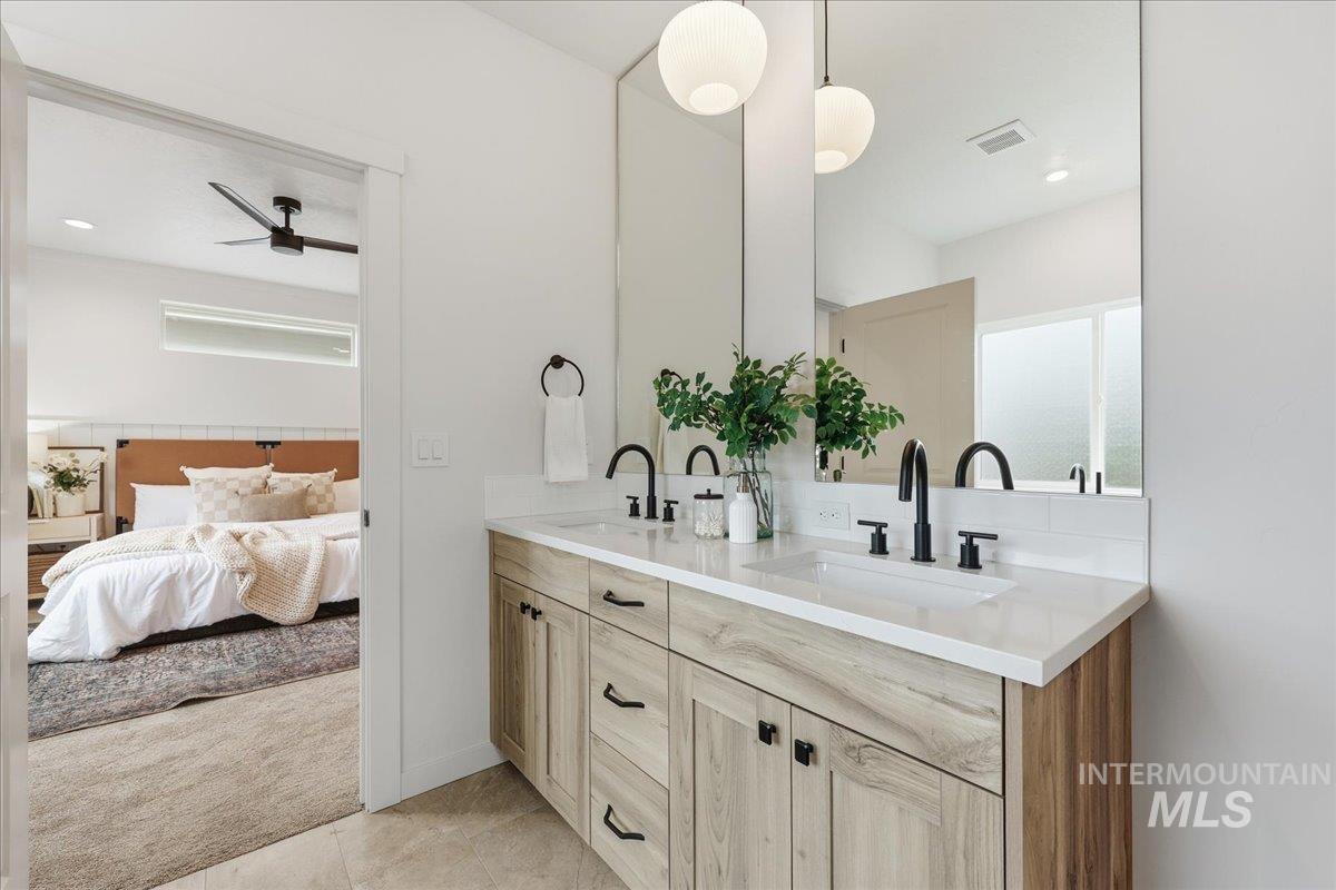 9631 W Kate Dr, Boise, Idaho 83714, 3 Bedrooms, 2.5 Bathrooms, Residential For Sale, Price $554,900,MLS 98972364