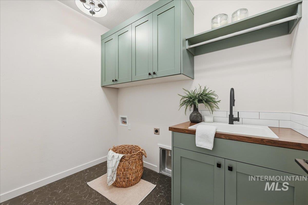 9631 W Kate Dr, Boise, Idaho 83714, 3 Bedrooms, 2.5 Bathrooms, Residential For Sale, Price $554,900,MLS 98972364