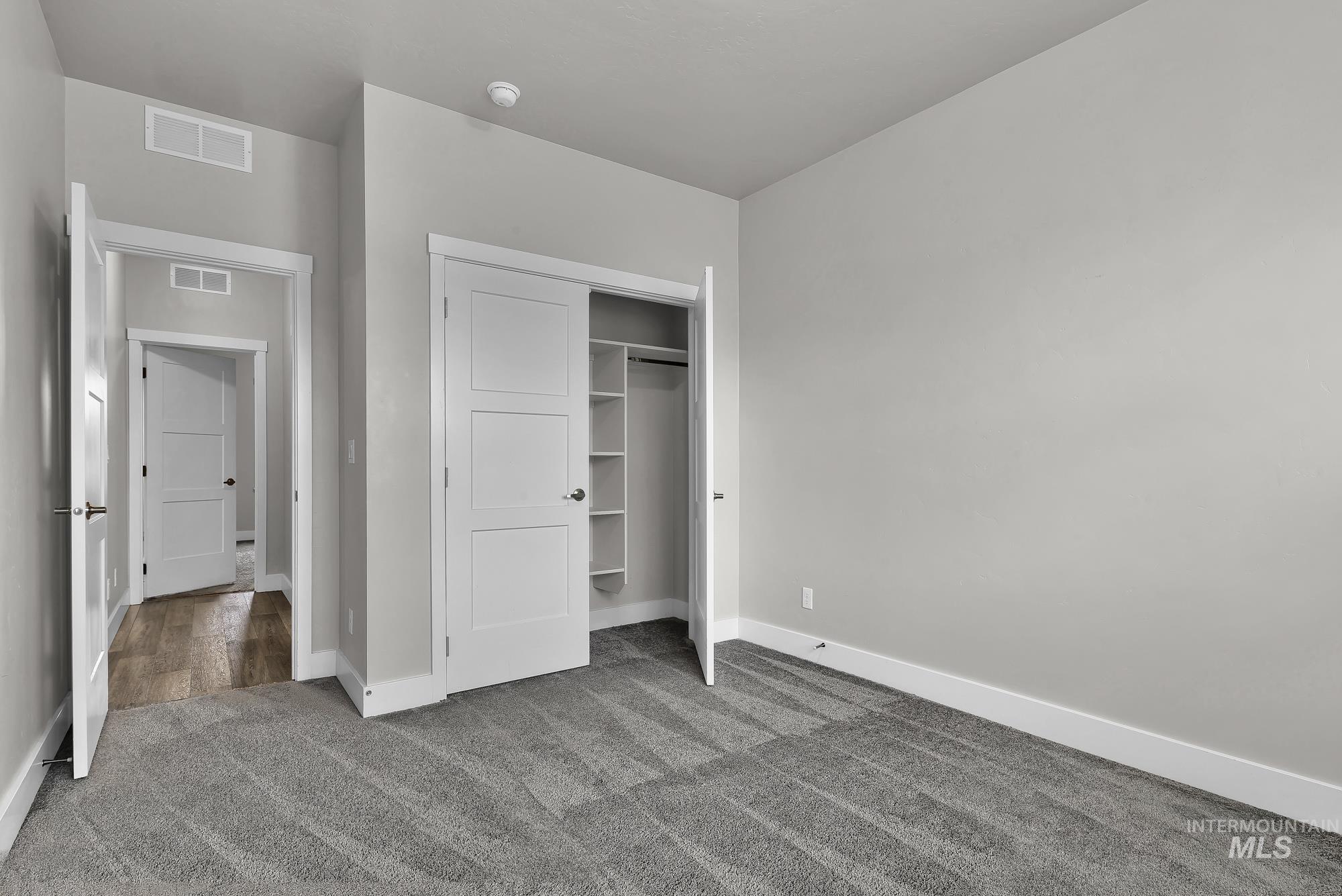 10350 Ryan Peak Dr, Nampa, Idaho 83687-8138, 3 Bedrooms, 2 Bathrooms, Residential For Sale, Price $448,888,MLS 98972366