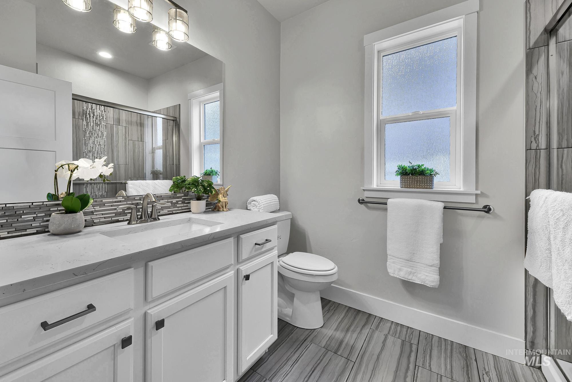 10350 Ryan Peak Dr, Nampa, Idaho 83687-8138, 3 Bedrooms, 2 Bathrooms, Residential For Sale, Price $448,888,MLS 98972366