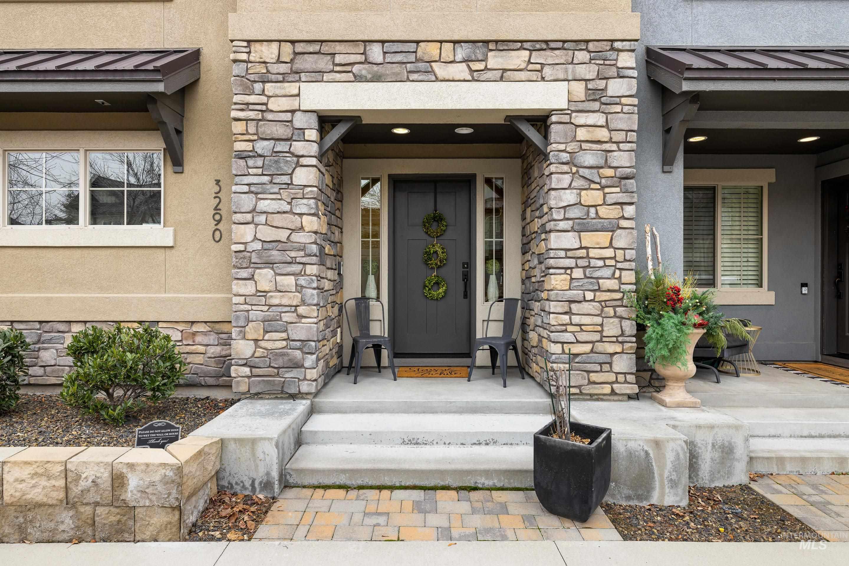 3290 E Thoroughbred Lane, Boise, Idaho 83716, 3 Bedrooms, 2.5 Bathrooms, Residential For Sale, Price $665,000,MLS 98972367