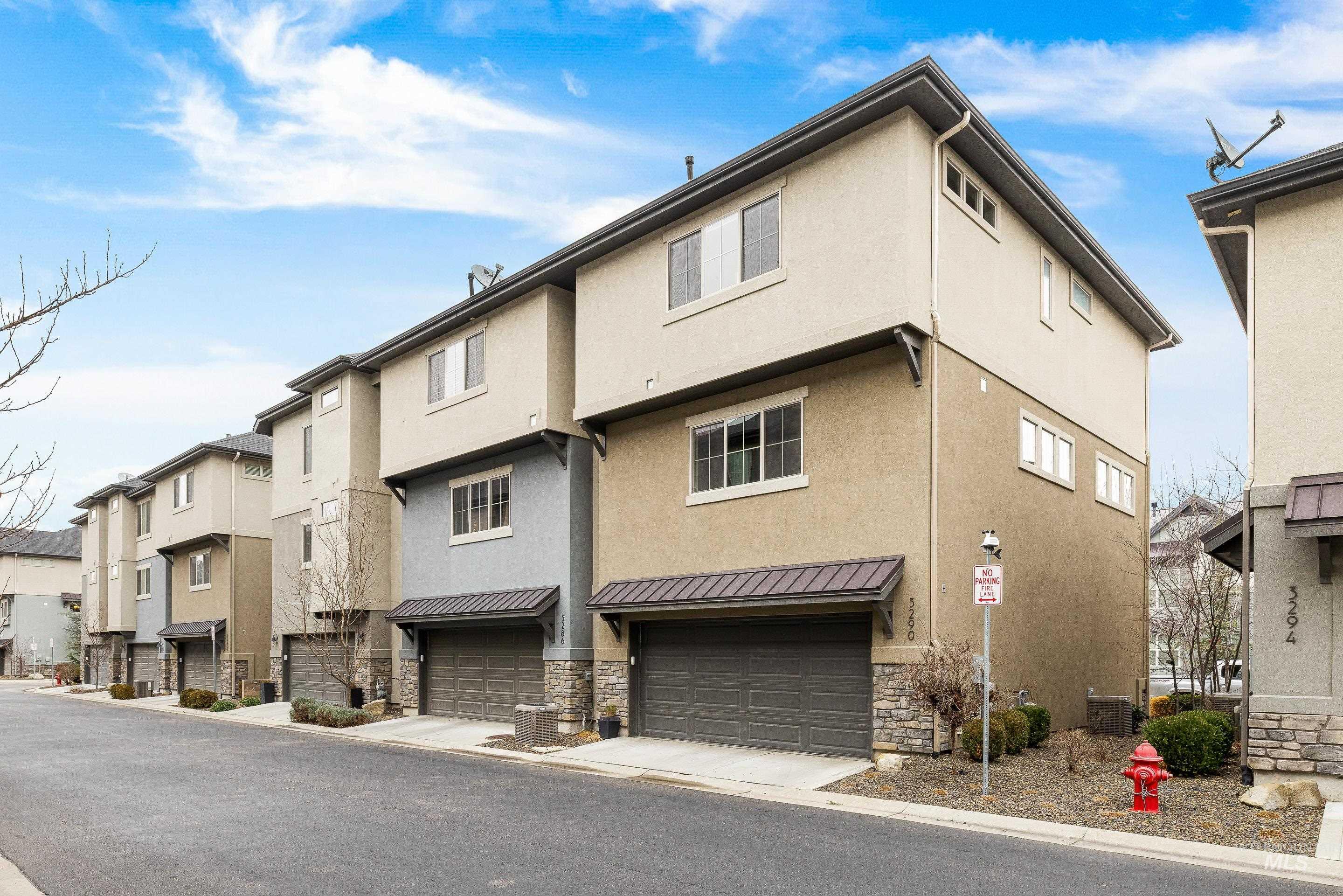 3290 E Thoroughbred Lane, Boise, Idaho 83716, 3 Bedrooms, 2.5 Bathrooms, Residential For Sale, Price $649,000, 98972367