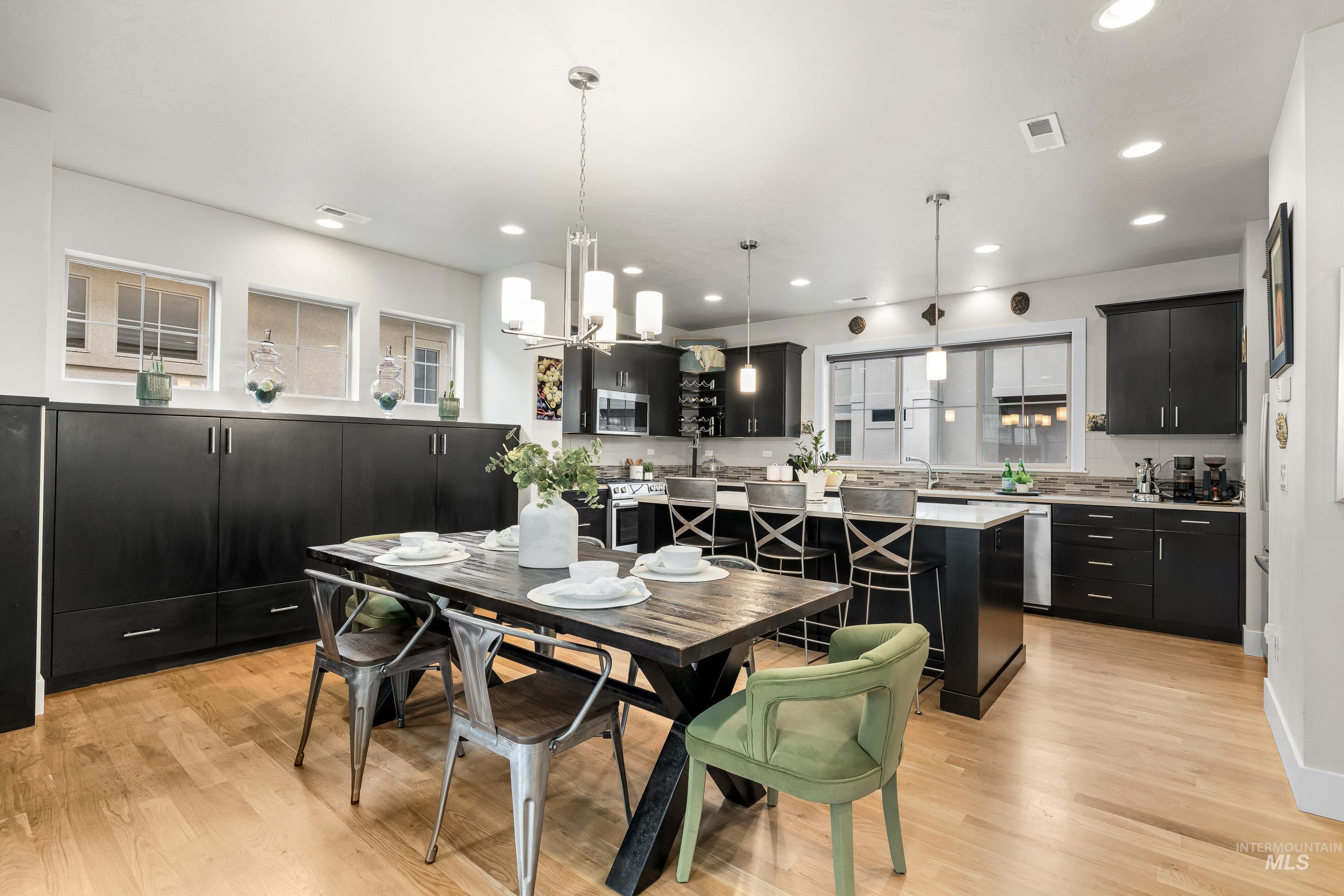 3290 E Thoroughbred Lane, Boise, Idaho 83716, 3 Bedrooms, 2.5 Bathrooms, Residential For Sale, Price $649,000, 98972367