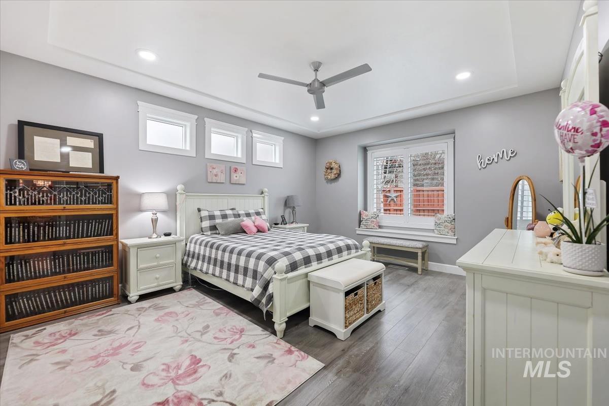 189 S Devon Ave., Star, Idaho 83669, 3 Bedrooms, 2 Bathrooms, Residential For Sale, Price $570,000,MLS 98972368