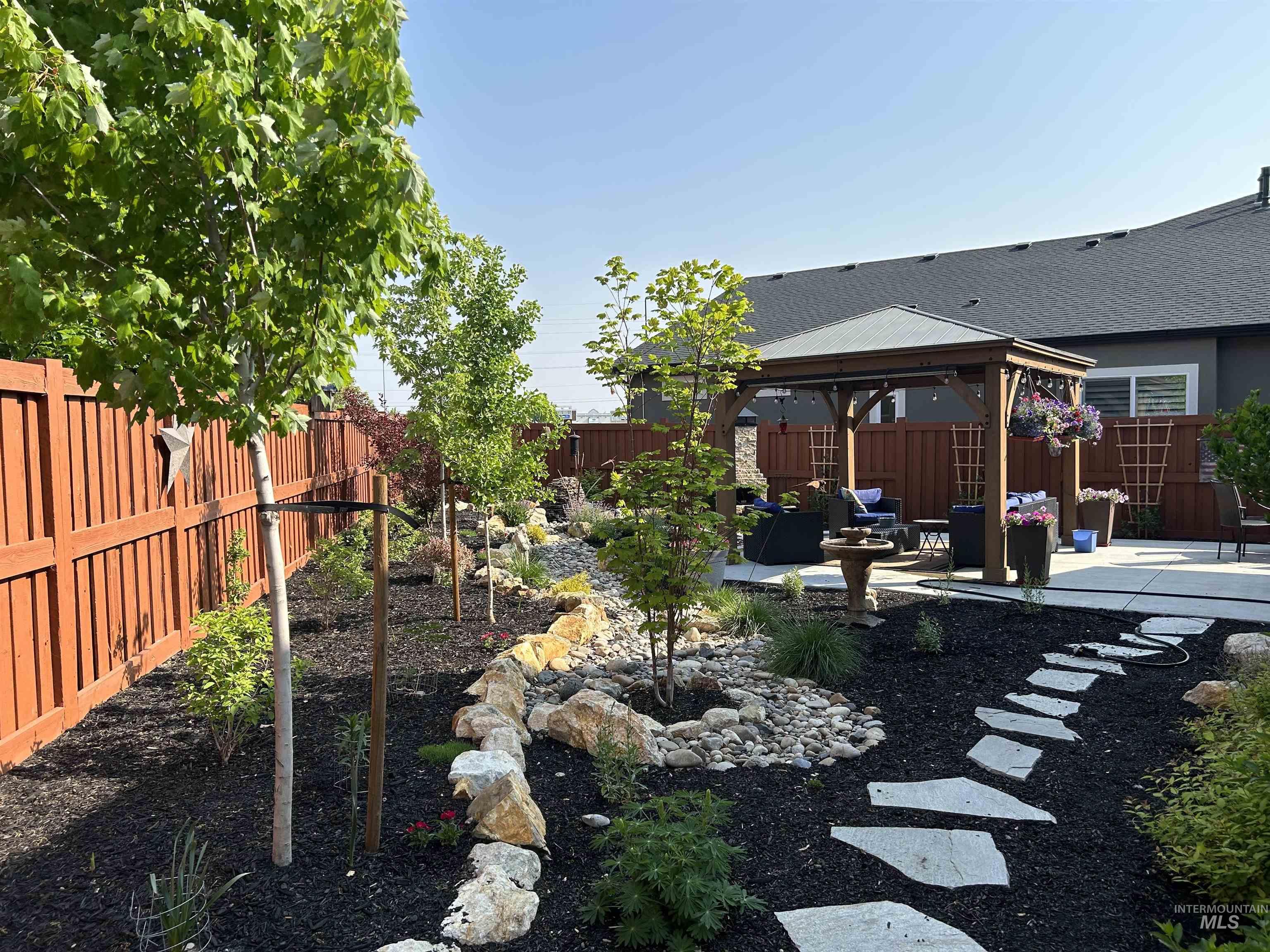 189 S Devon Ave., Star, Idaho 83669, 3 Bedrooms, 2 Bathrooms, Residential For Sale, Price $570,000,MLS 98972368