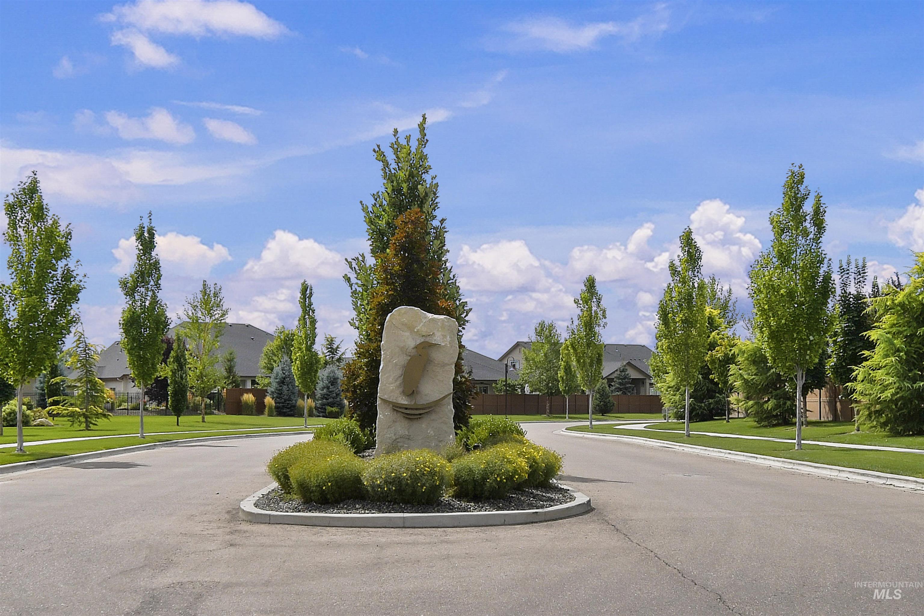 189 S Devon Ave., Star, Idaho 83669, 3 Bedrooms, 2 Bathrooms, Residential For Sale, Price $570,000,MLS 98972368