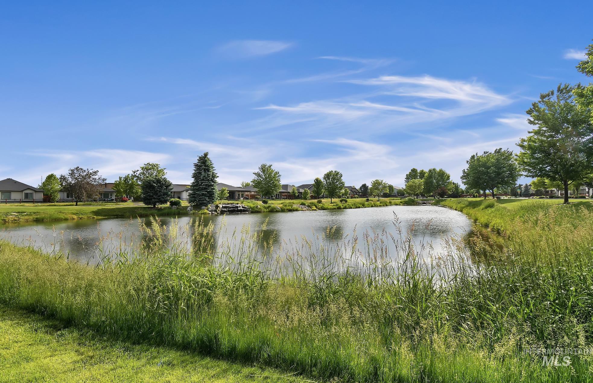 189 S Devon Ave., Star, Idaho 83669, 3 Bedrooms, 2 Bathrooms, Residential For Sale, Price $570,000,MLS 98972368