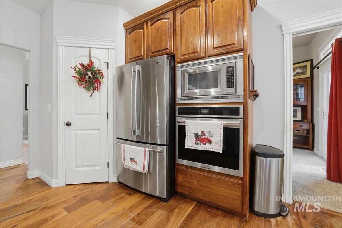 1525 S Herron Dr, Nampa, Idaho 83686, 4 Bedrooms, 2.5 Bathrooms, Residential For Sale, Price $534,900,MLS 98972369