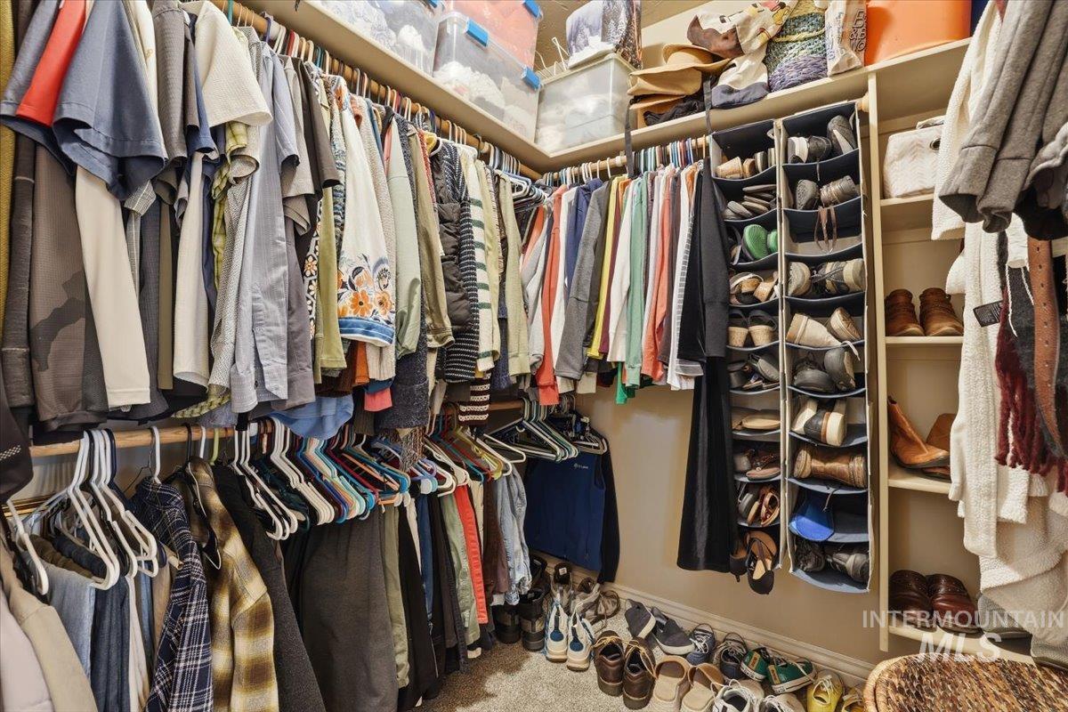 1525 S Herron Dr, Nampa, Idaho 83686, 4 Bedrooms, 2.5 Bathrooms, Residential For Sale, Price $534,900,MLS 98972369