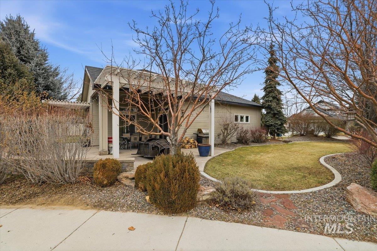 1525 S Herron Dr, Nampa, Idaho 83686, 4 Bedrooms, 2.5 Bathrooms, Residential For Sale, Price $534,900,MLS 98972369