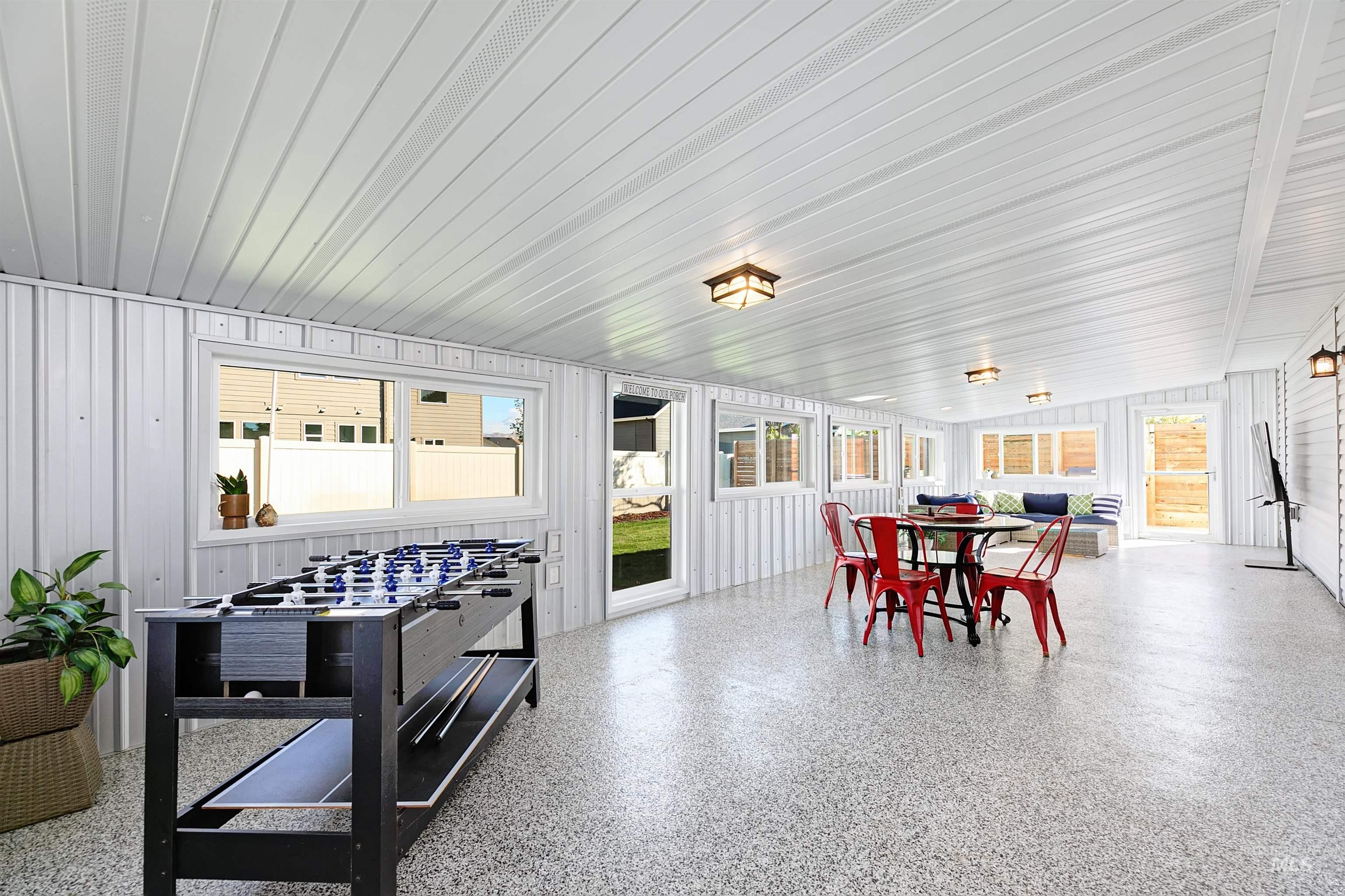 2248 E Sadie Dr, Eagle, Idaho 83616, 3 Bedrooms, 2 Bathrooms, Residential For Sale, Price $515,000,MLS 98972371