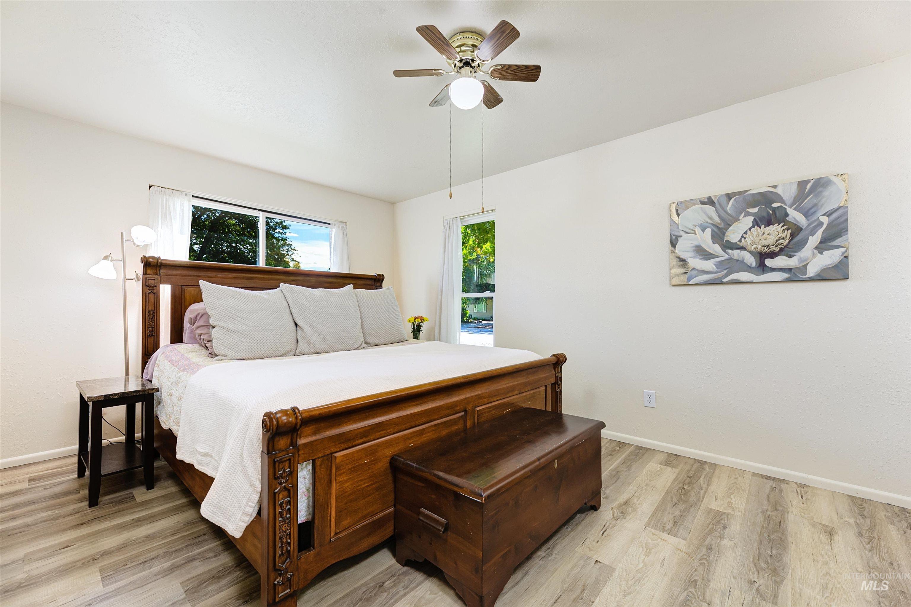 2248 E Sadie Dr, Eagle, Idaho 83616, 3 Bedrooms, 2 Bathrooms, Residential For Sale, Price $515,000,MLS 98972371