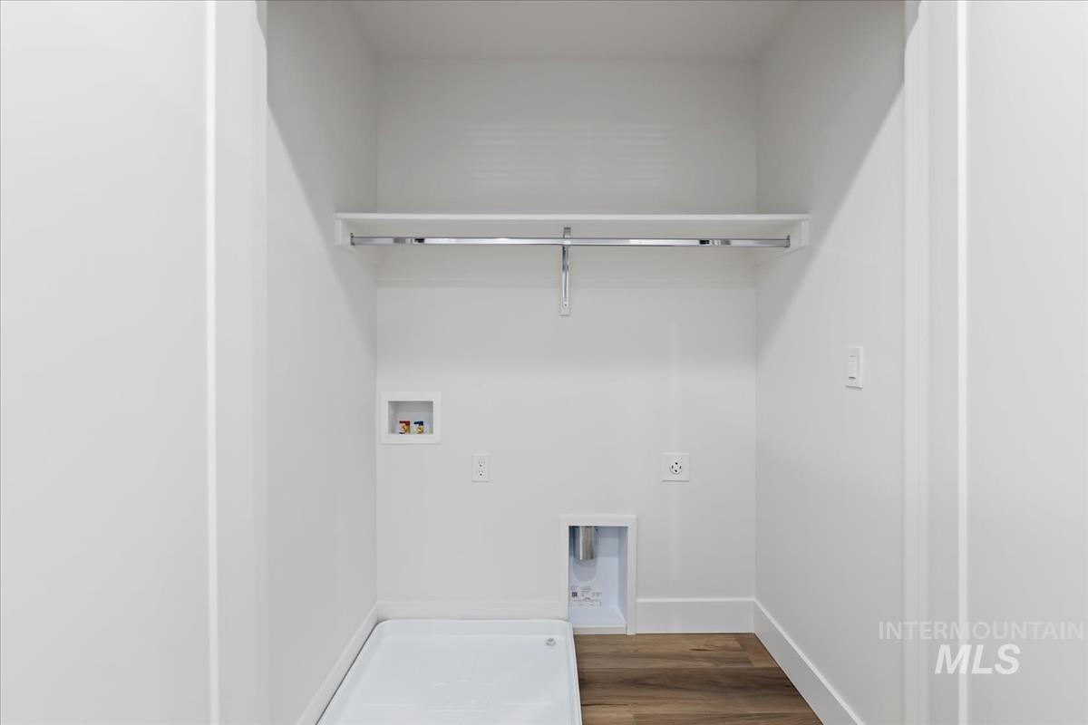 1709 S Rock View Ln, Boise, Idaho 83705, 3 Bedrooms, 3.5 Bathrooms, Residential For Sale, Price $496,880,MLS 98972372