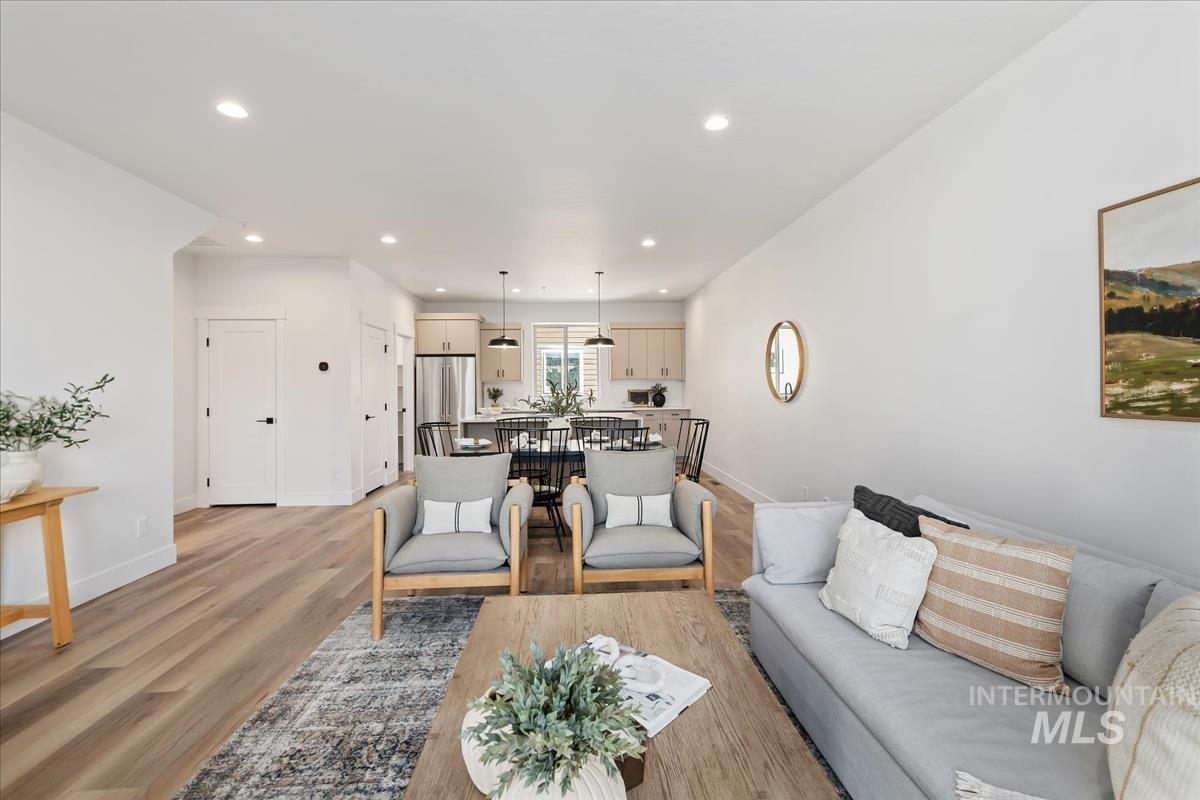 1709 S Rock View Ln, Boise, Idaho 83705, 3 Bedrooms, 3.5 Bathrooms, Residential For Sale, Price $494,880, 98972372