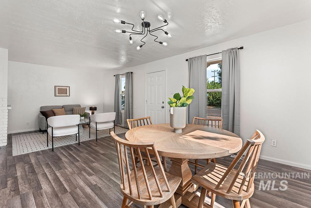 219 14th Ave N, Nampa, Idaho 83687, 2 Bedrooms, 1 Bathroom, Residential For Sale, Price $287,900,MLS 98972374