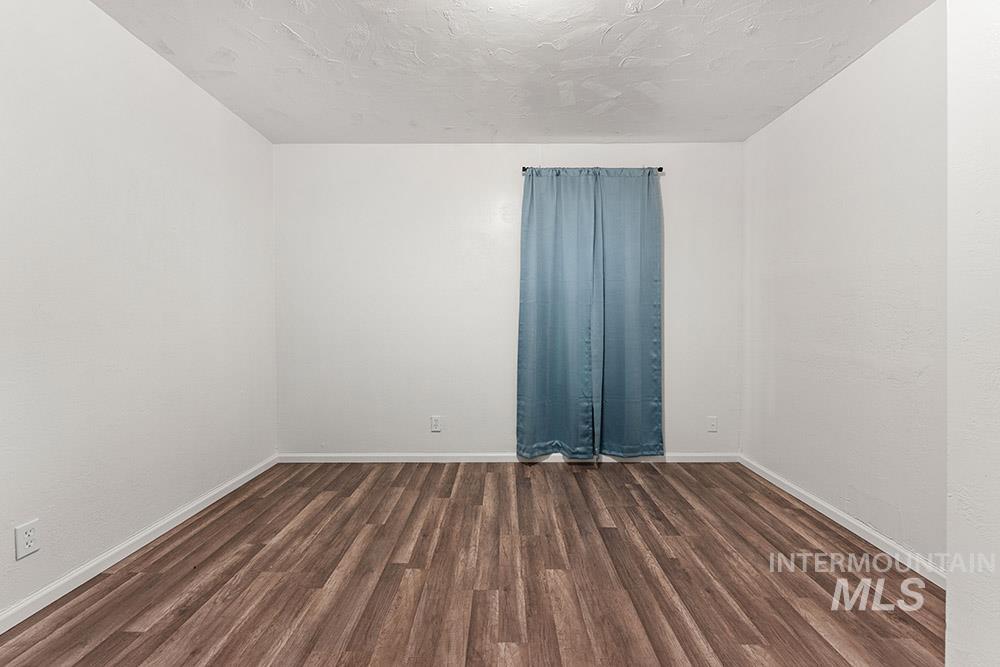 219 14th Ave N, Nampa, Idaho 83687, 2 Bedrooms, 1 Bathroom, Residential For Sale, Price $287,900,MLS 98972374