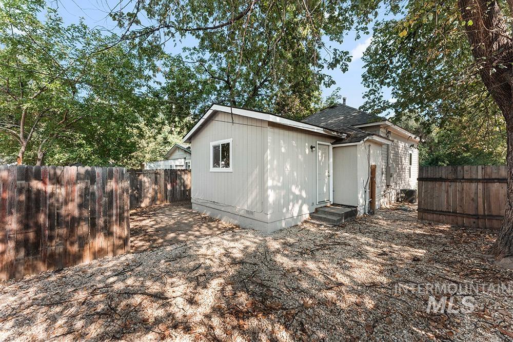 219 14th Ave N, Nampa, Idaho 83687, 2 Bedrooms, 1 Bathroom, Residential For Sale, Price $287,900,MLS 98972374