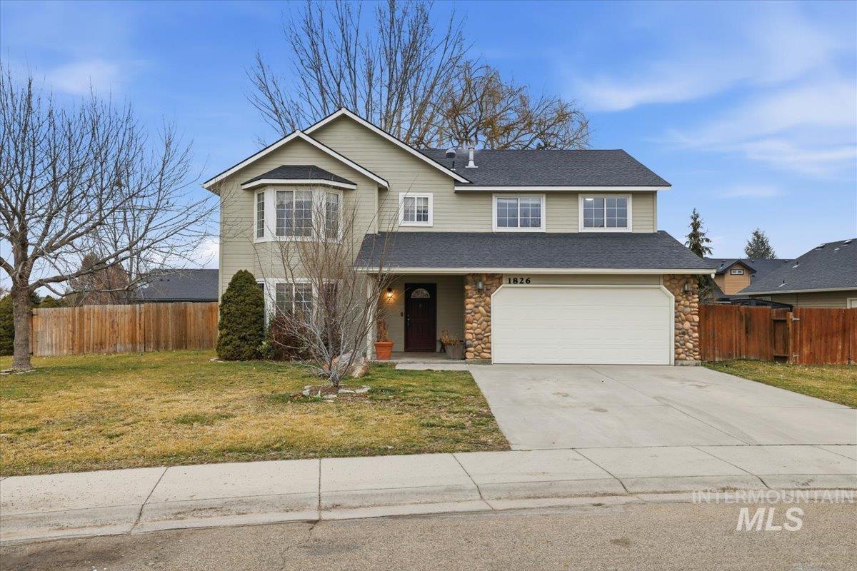 1826 W Camelot Dr, Nampa, Idaho 83651, 5 Bedrooms, 2.5 Bathrooms, Residential For Sale, Price $395,000,MLS 98972376