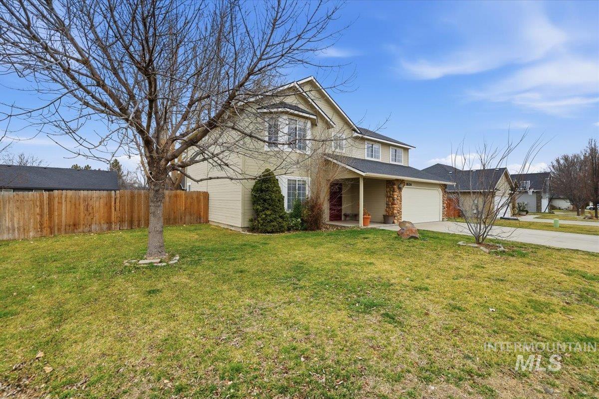 1826 W Camelot Dr, Nampa, Idaho 83651, 5 Bedrooms, 2.5 Bathrooms, Residential For Sale, Price $395,000,MLS 98972376